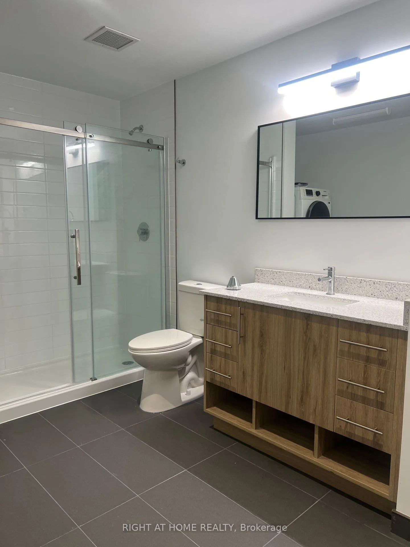 Photo 4 of Unit 414, 525 New Dundee Road, Kitchener — HOMEH