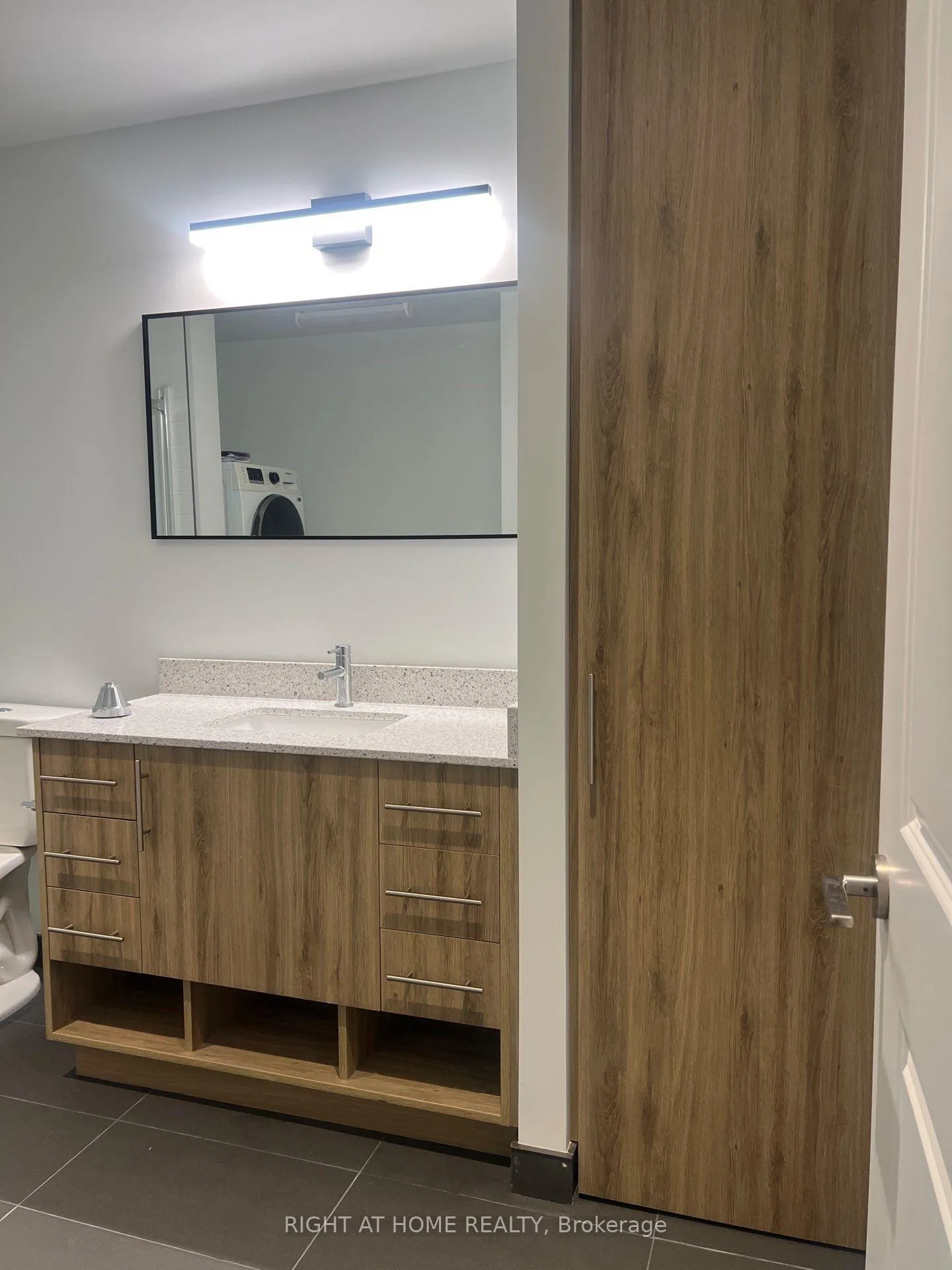 Photo 6 of Unit 414, 525 New Dundee Road, Kitchener — HOMEH