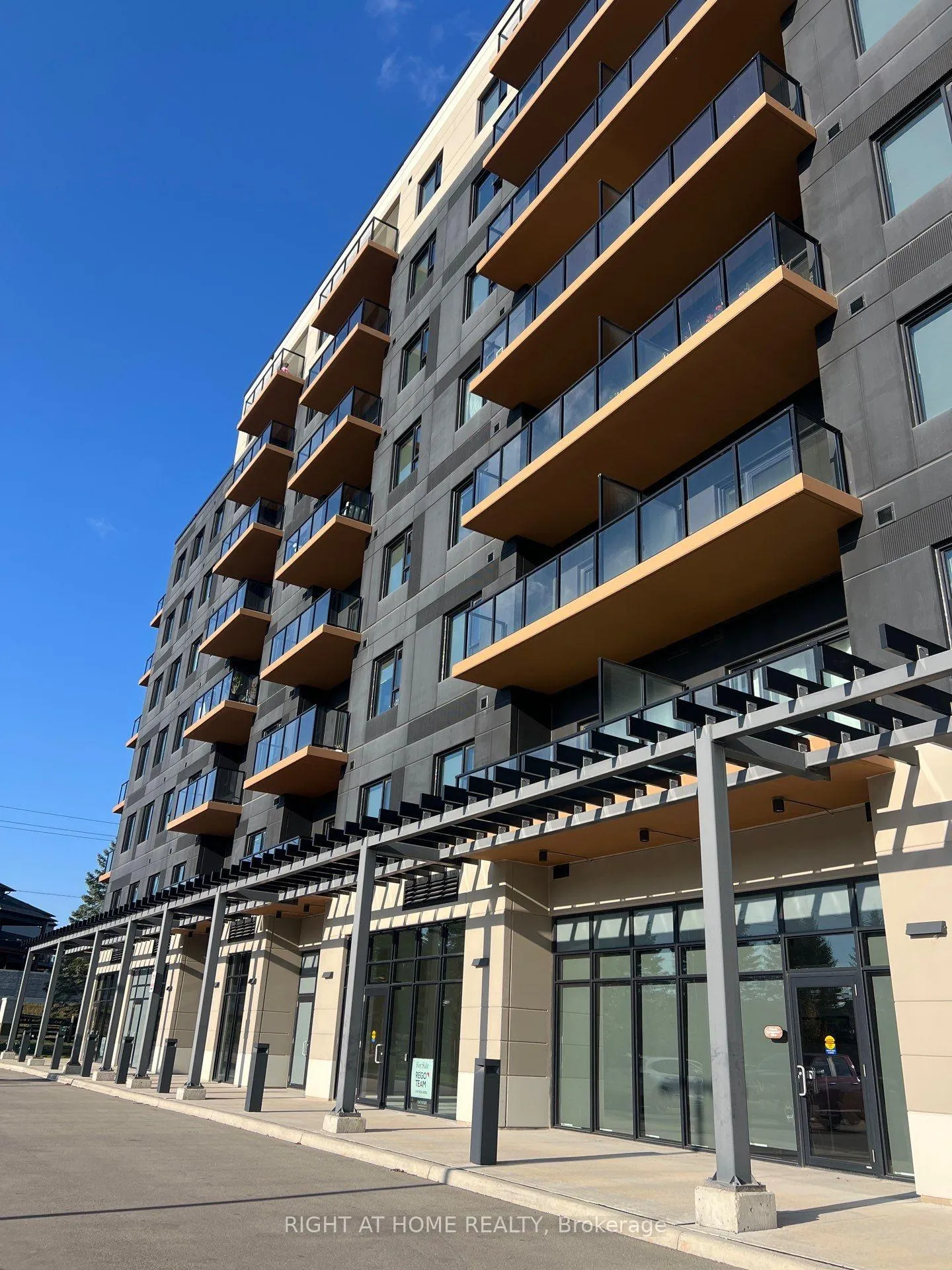 Photo 10 of Unit 414, 525 New Dundee Road, Kitchener — HOMEH