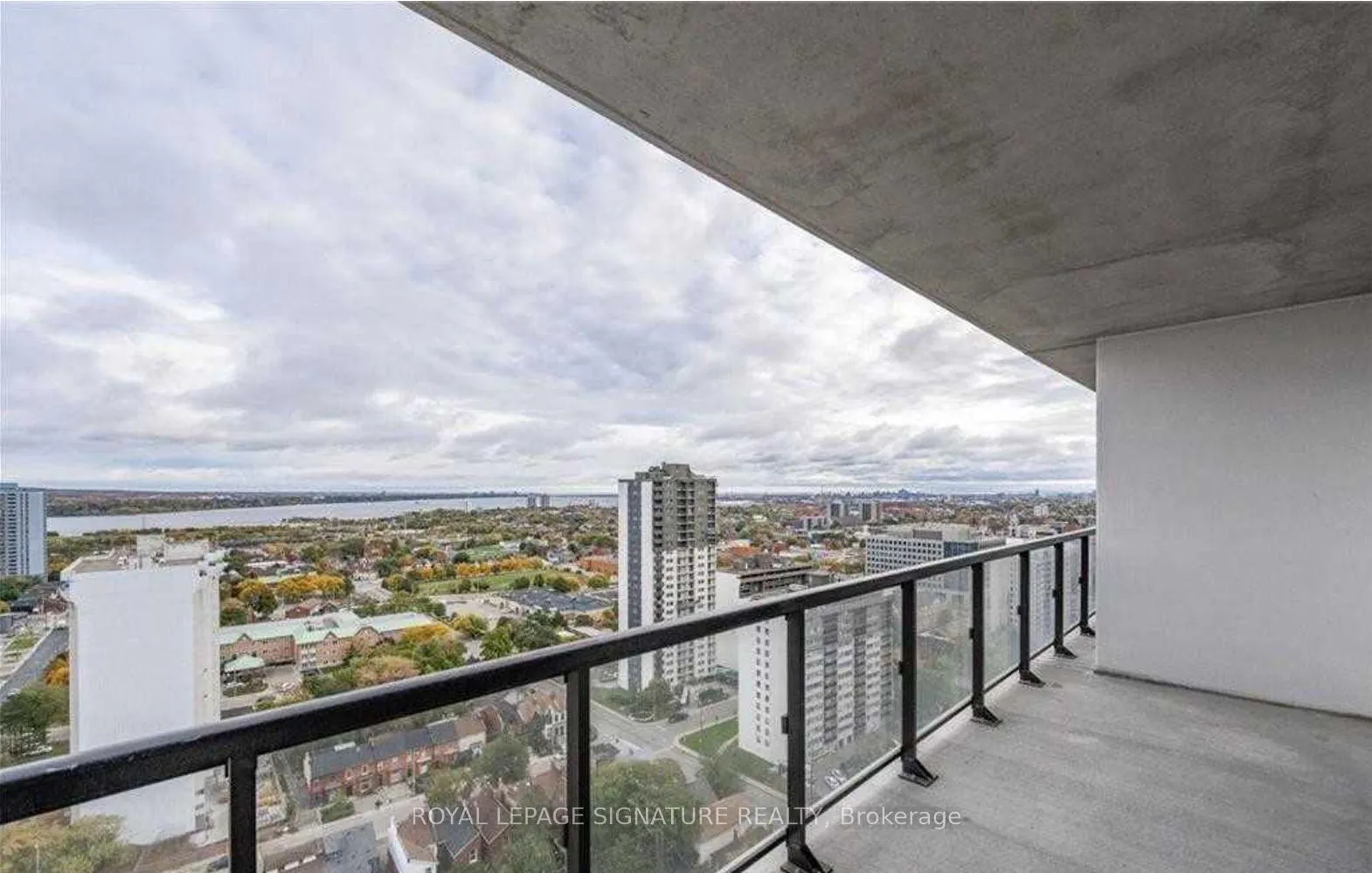 Photo 9 of Unit 1810, 15 Queen Street S, Hamilton, Central — HOMEH