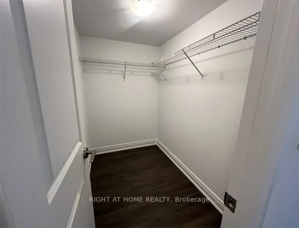 Photo 6 of Unit 907, 273 South Park Road, Markham, Commerce Valley — HOMEH