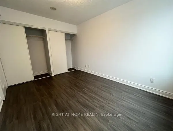 Photo 8 of Unit 907, 273 South Park Road, Markham, Commerce Valley — HOMEH