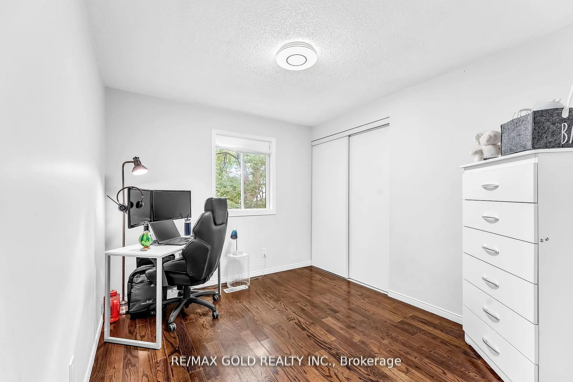 Photo 22 of Unit 34, 90 Mooregate Crescent, Kitchener — HOMEH