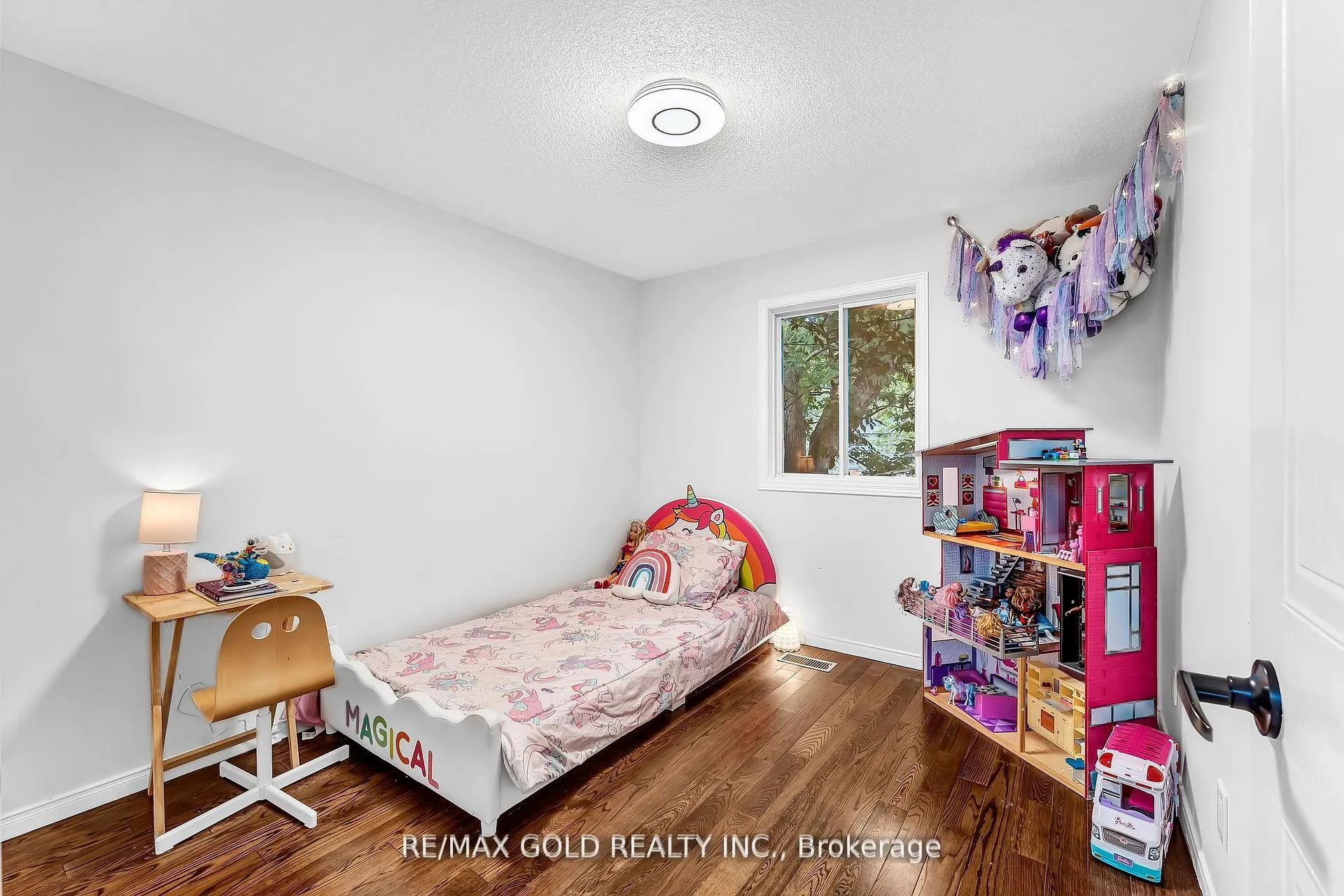 Photo 24 of Unit 34, 90 Mooregate Crescent, Kitchener — HOMEH