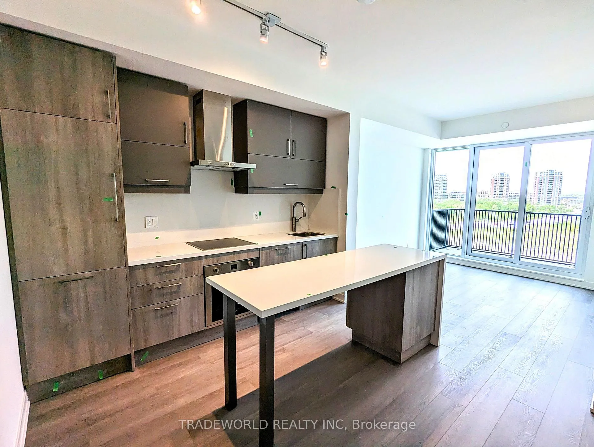 Front of Unit 710, 38 Simcoe Promenade