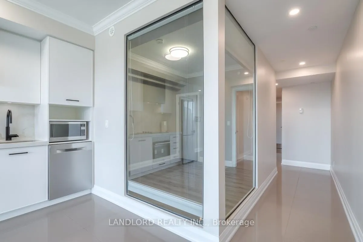 Photo 12 of Unit 502, 899 Queen Street E, Toronto, South Riverdale — HOMEH