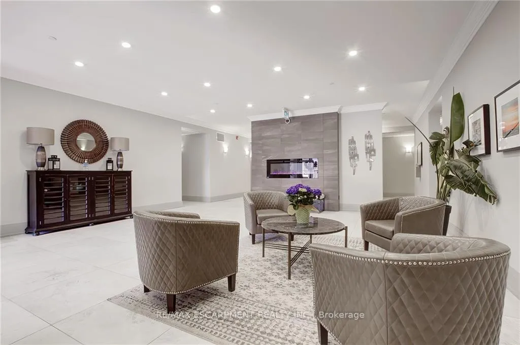 Photo 5 of Unit 102, 257 Millen Road, Hamilton, Stoney Creek — HOMEH