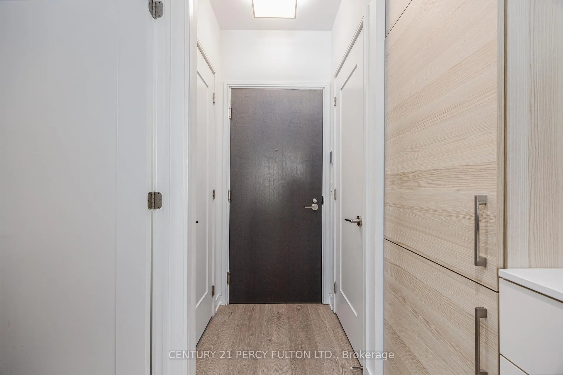 Photo 5 of Unit 1902, 88 Scott Street, Toronto, Church-Yonge Corridor — HOMEH