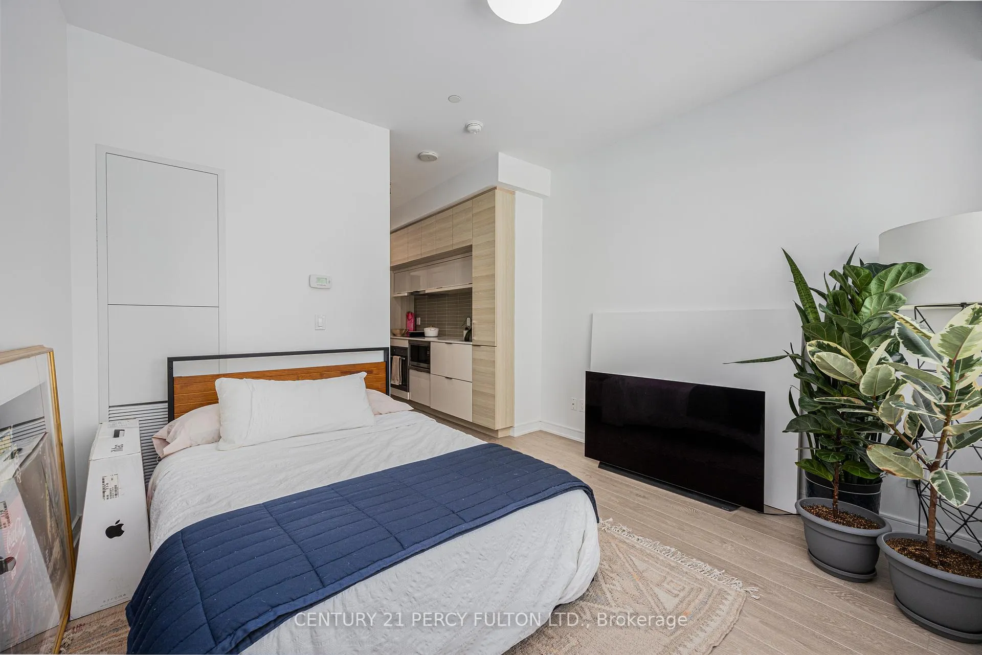 Photo 9 of Unit 1902, 88 Scott Street, Toronto, Church-Yonge Corridor — HOMEH