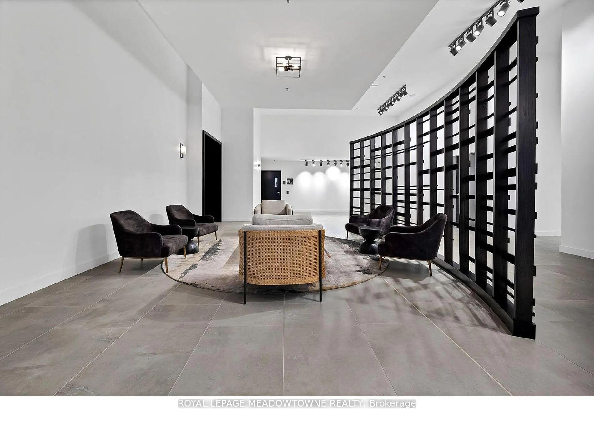 Photo 20 of Unit 1602, 15 Glebe Street N, Cambridge, St. Andrews Estates — HOMEH
