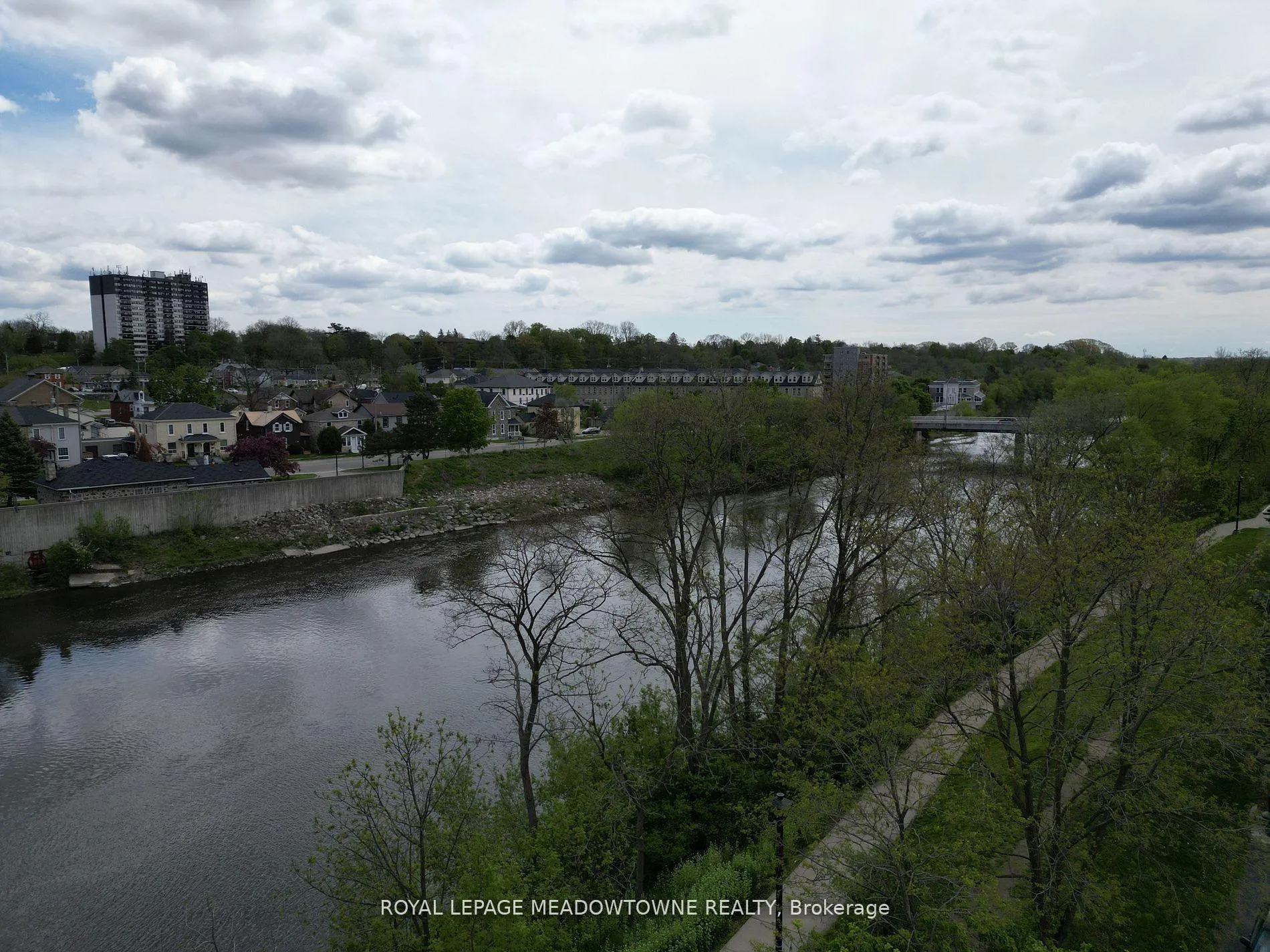 Photo 27 of Unit 1602, 15 Glebe Street N, Cambridge, St. Andrews Estates — HOMEH