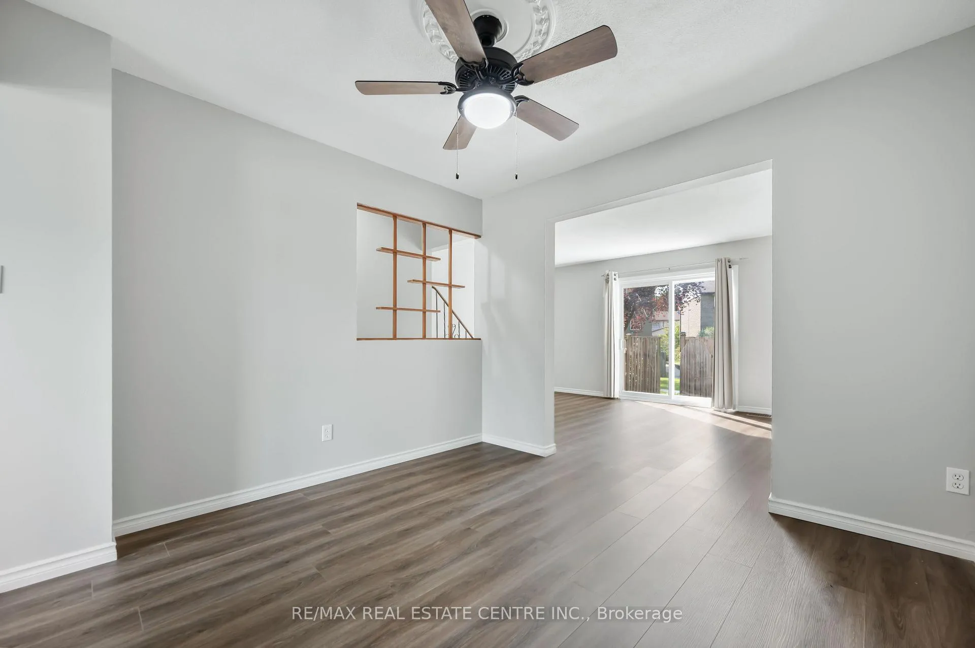 Photo 10 of Unit 57, 1115 Paramount Drive, Hamilton, Stoney Creek — HOMEH