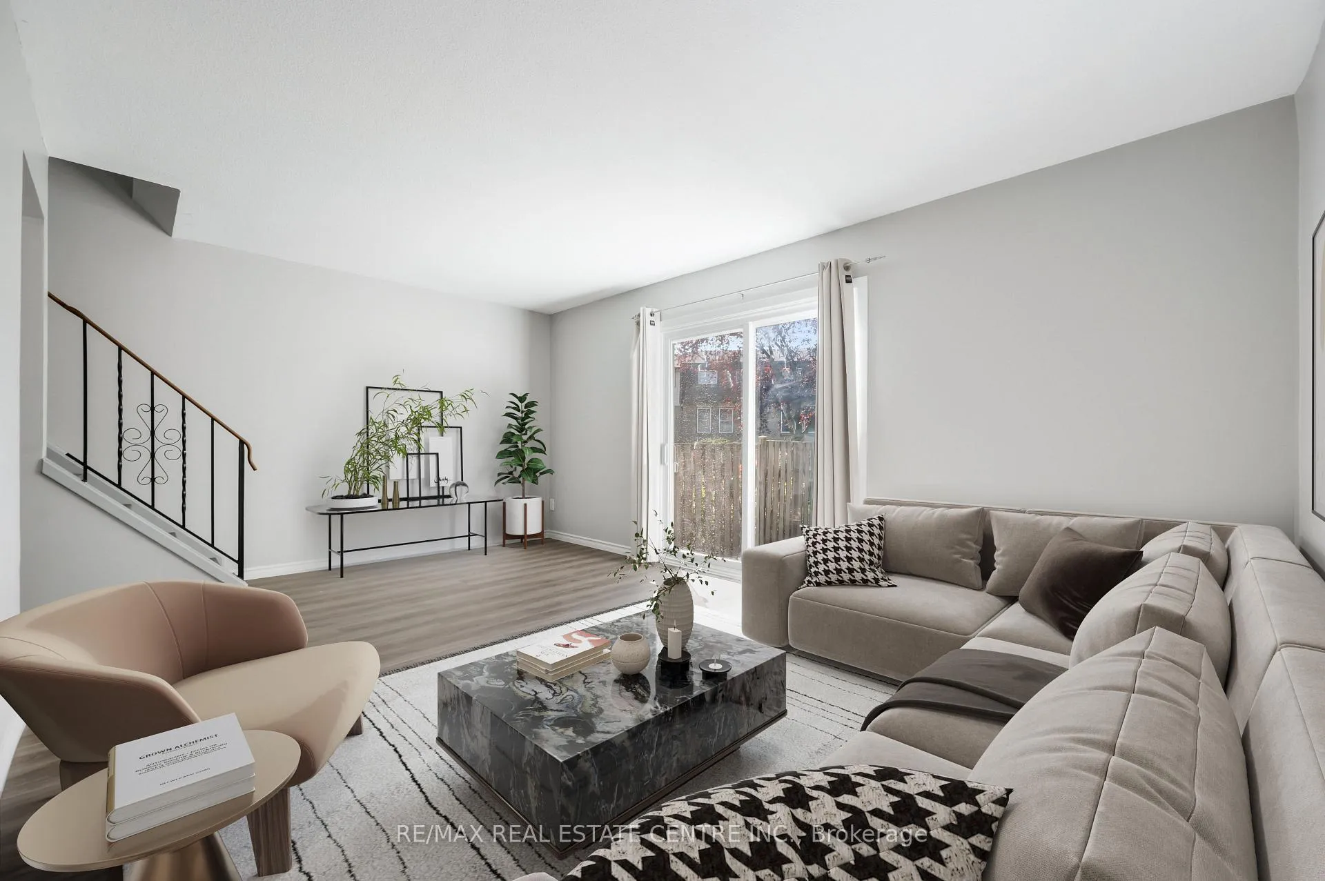 Photo 11 of Unit 57, 1115 Paramount Drive, Hamilton, Stoney Creek — HOMEH