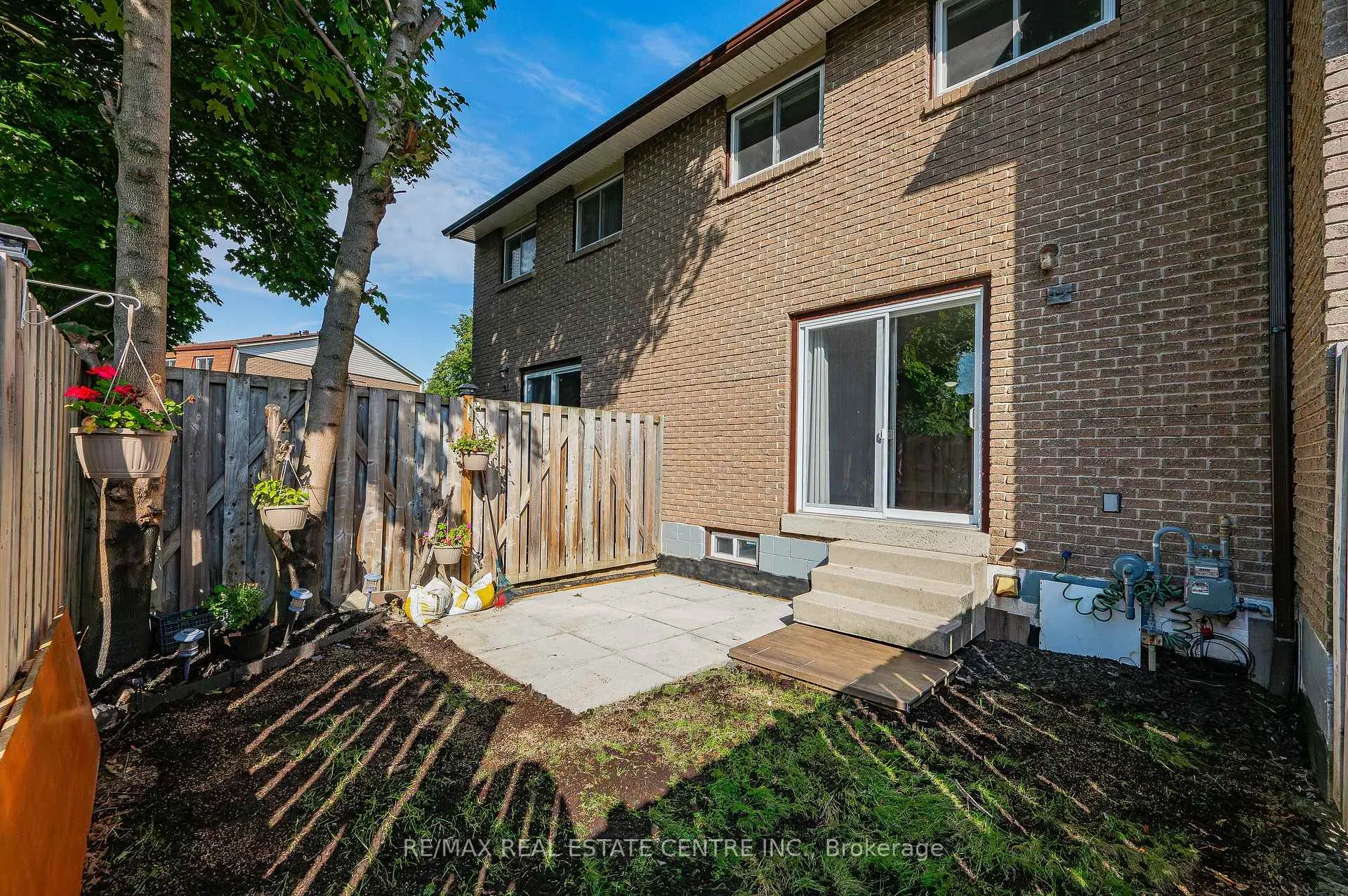 Photo 29 of Unit 57, 1115 Paramount Drive, Hamilton, Stoney Creek — HOMEH