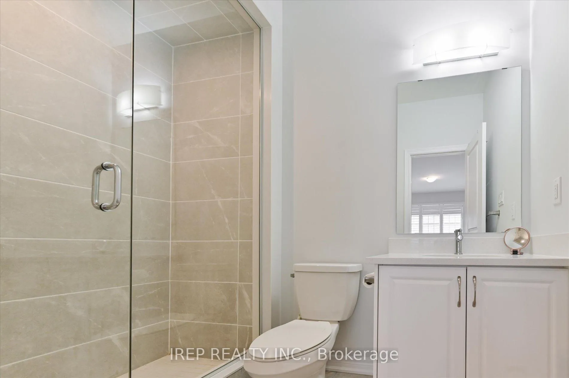 Photo 16 of 45 Overlea Drive, Brampton, Sandringham-Wellington — HOMEH