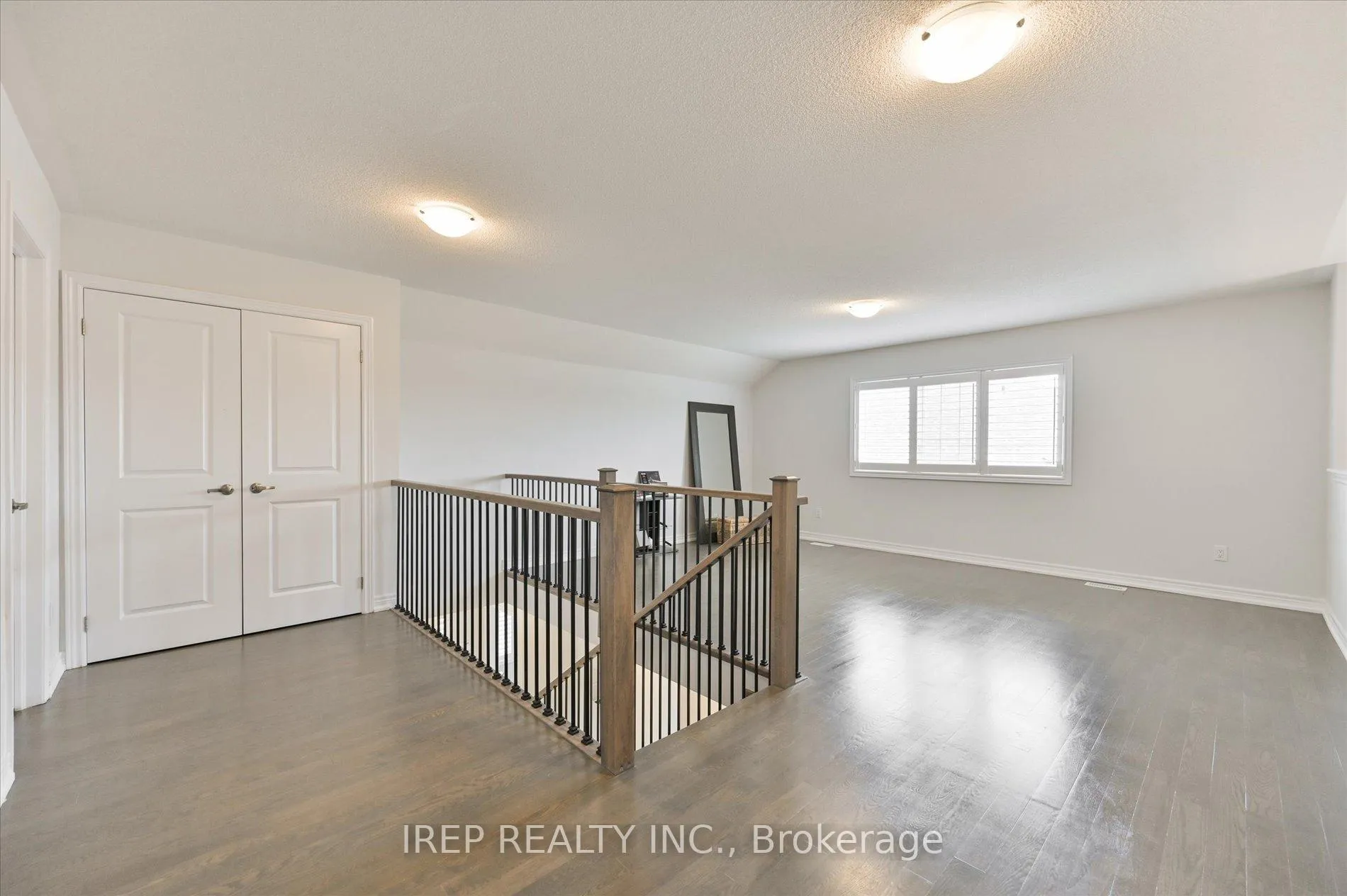 Photo 21 of 45 Overlea Drive, Brampton, Sandringham-Wellington — HOMEH
