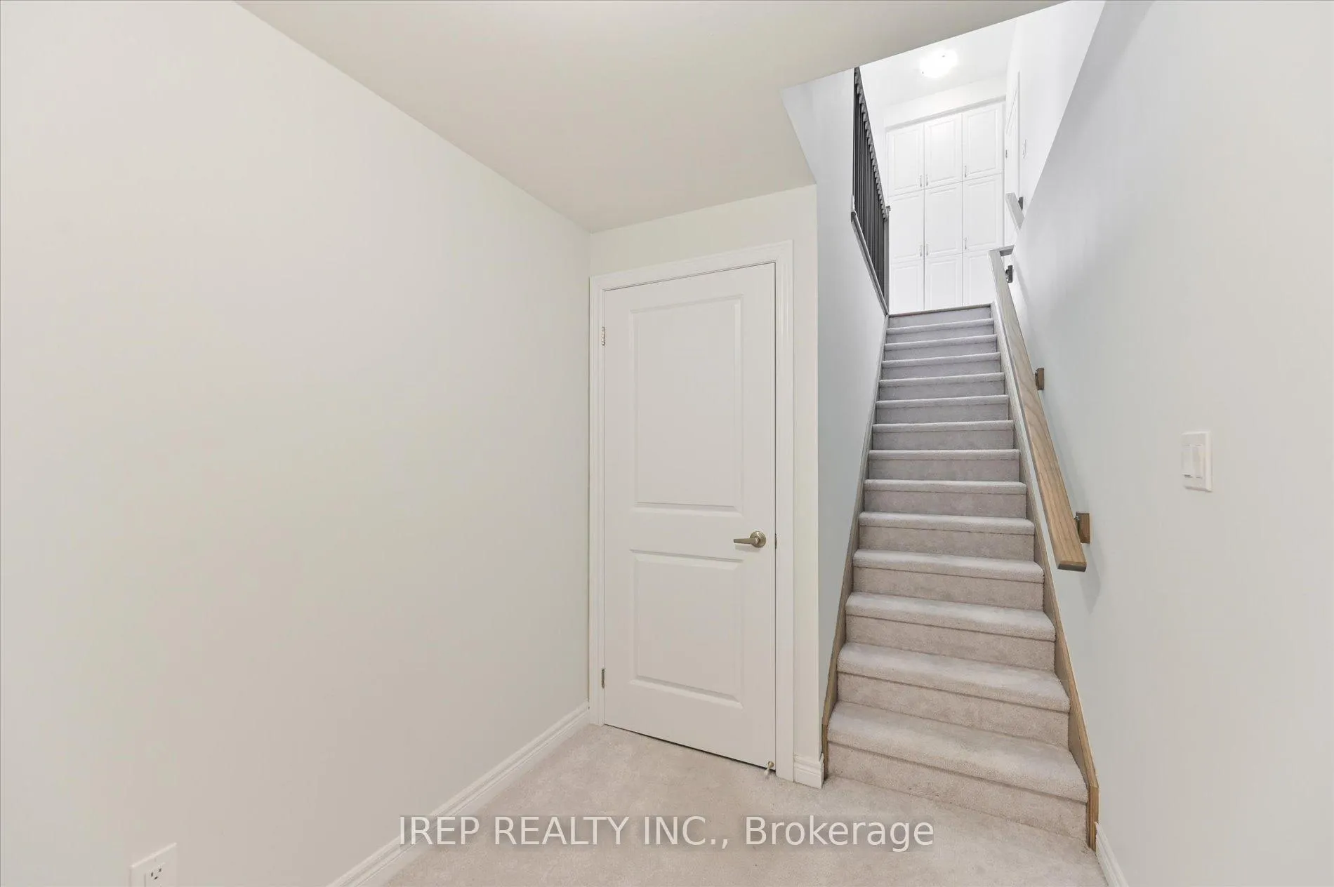 Photo 25 of 45 Overlea Drive, Brampton, Sandringham-Wellington — HOMEH