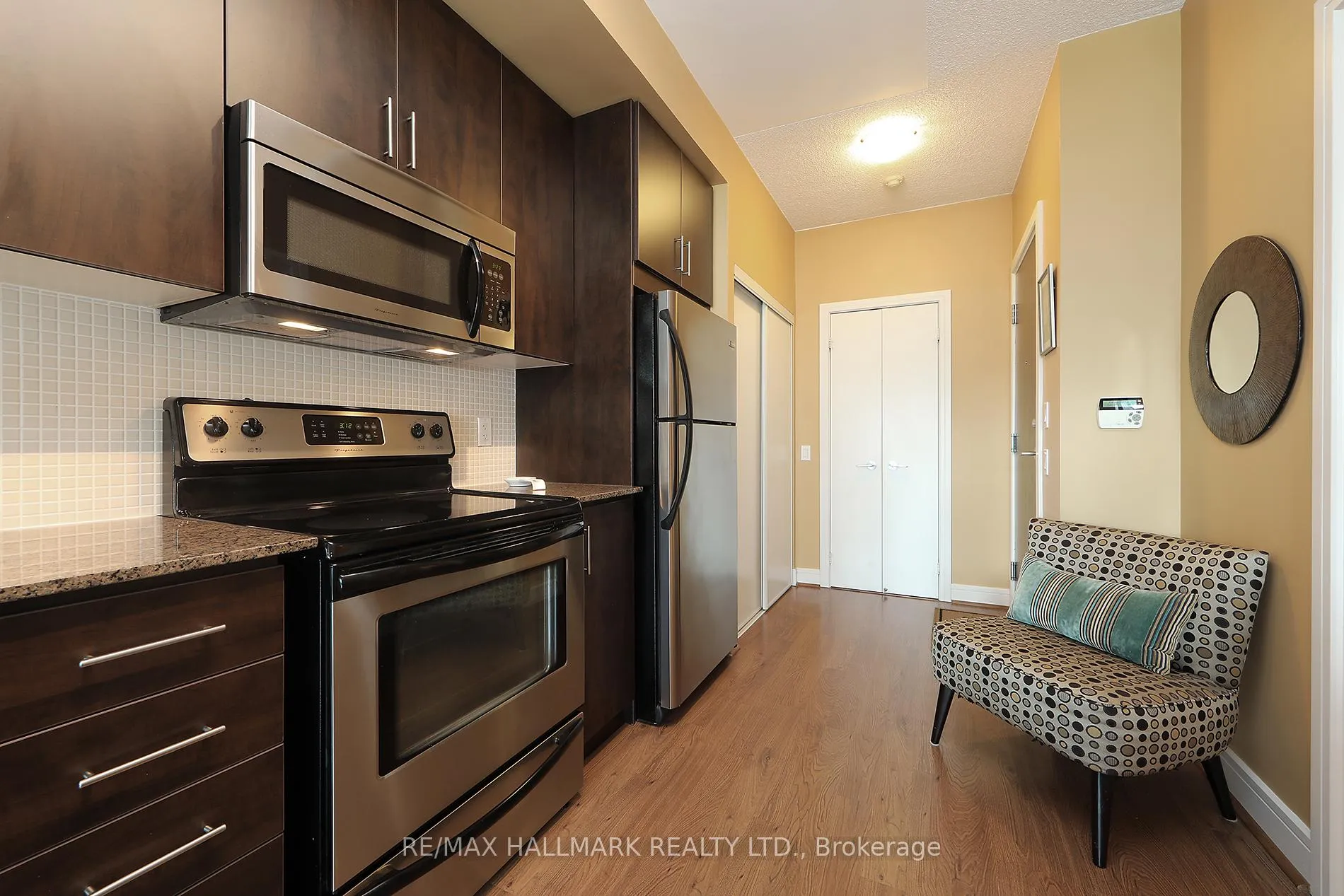 Photo 3 of Unit N904, 116 George Street, Toronto, Moss Park — HOMEH