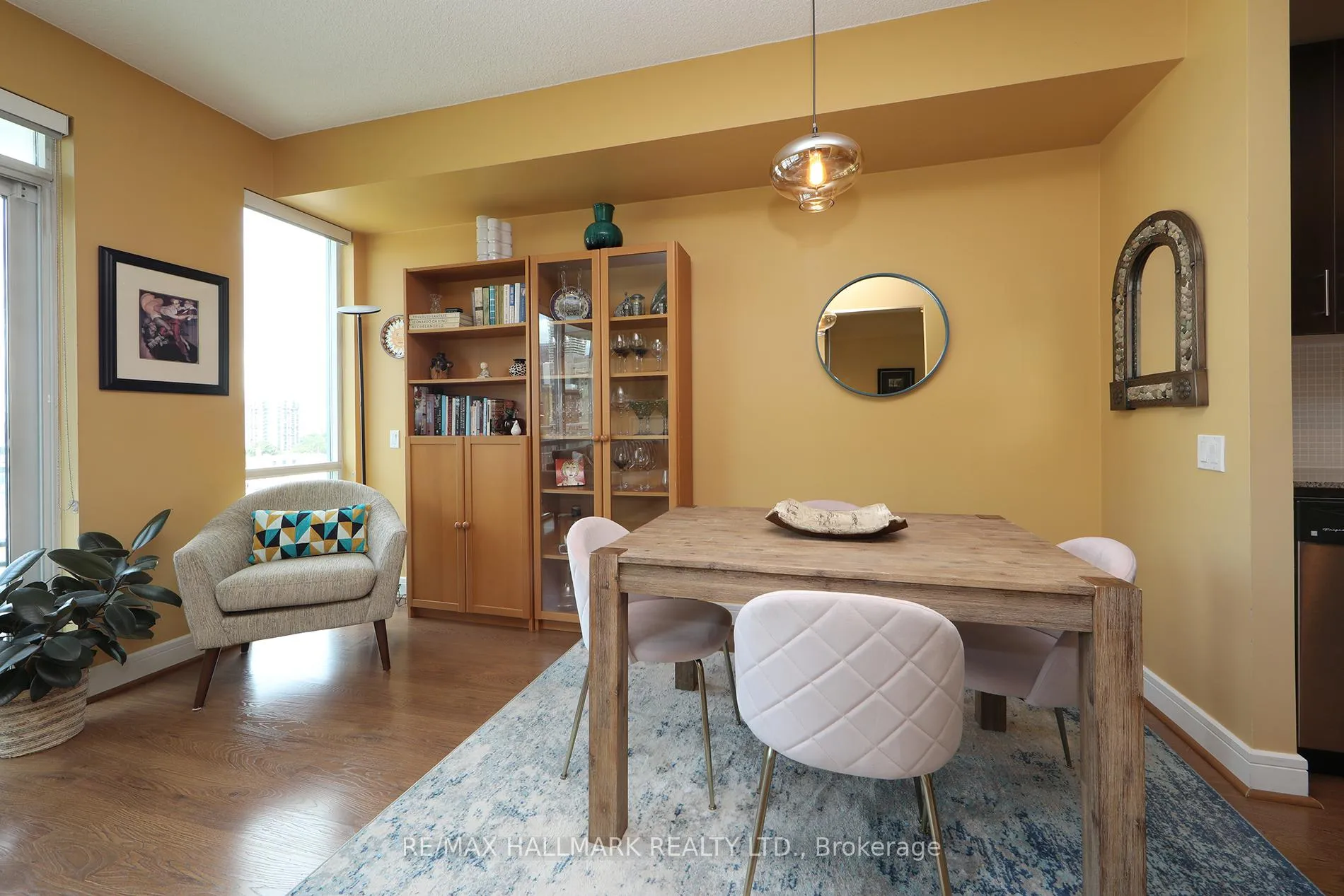 Photo 6 of Unit N904, 116 George Street, Toronto, Moss Park — HOMEH