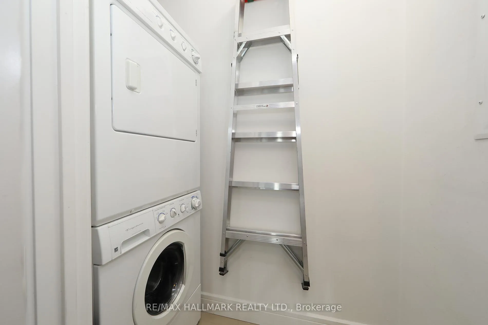 Photo 12 of Unit N904, 116 George Street, Toronto, Moss Park — HOMEH
