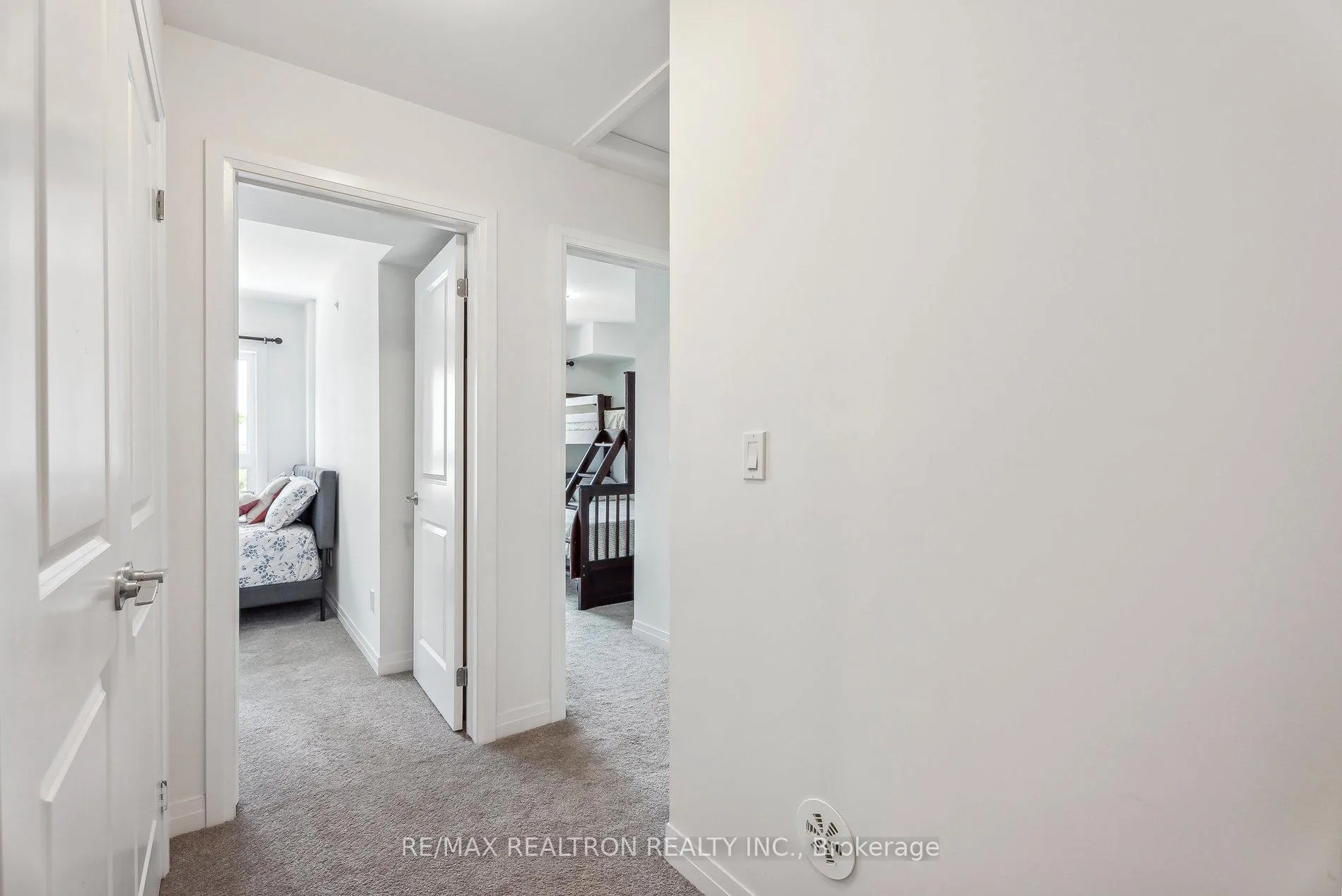 Photo 19 of Unit 911, 2635 William Jackson Drive, Pickering, Duffin Heights — HOMEH