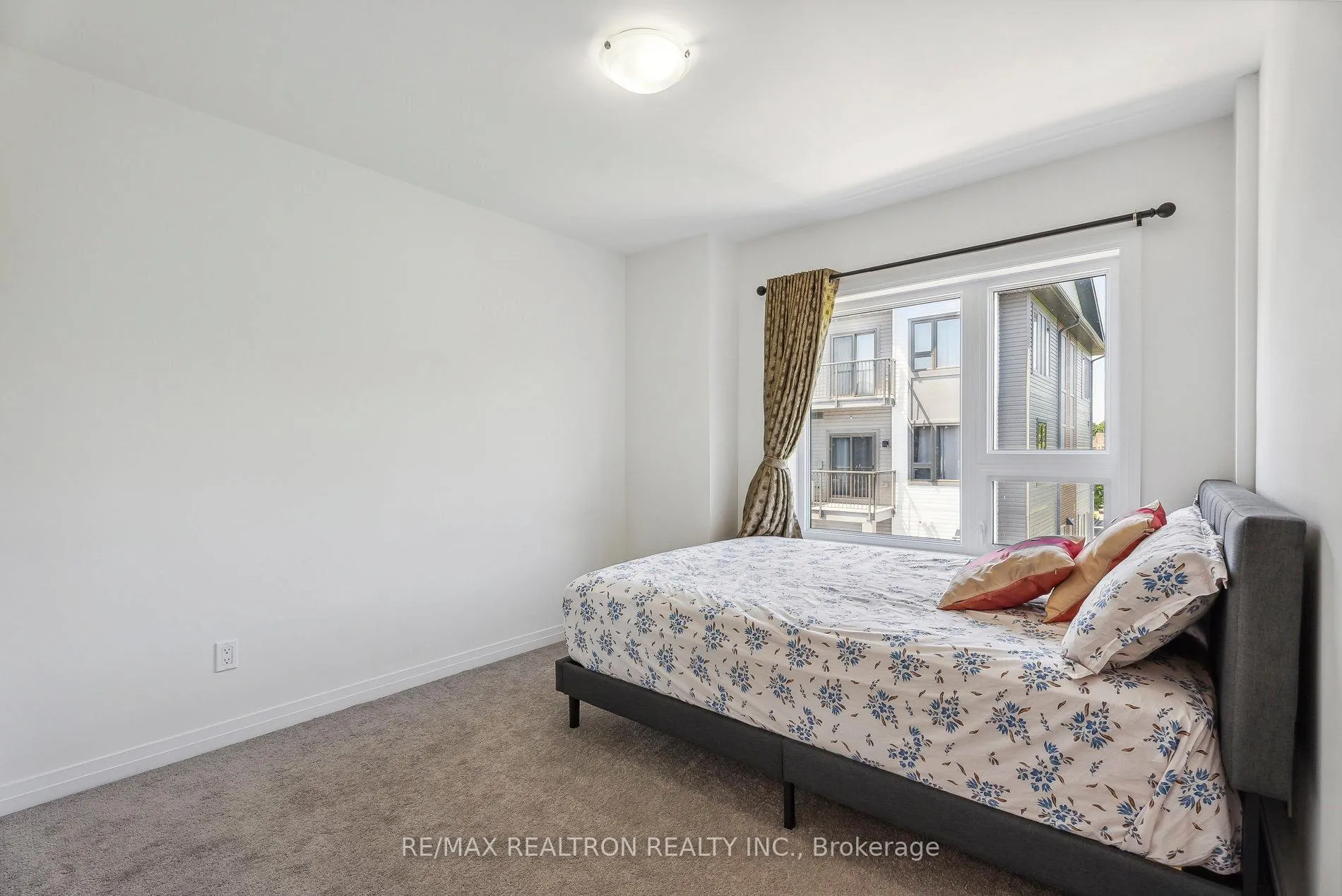 Photo 20 of Unit 911, 2635 William Jackson Drive, Pickering, Duffin Heights — HOMEH