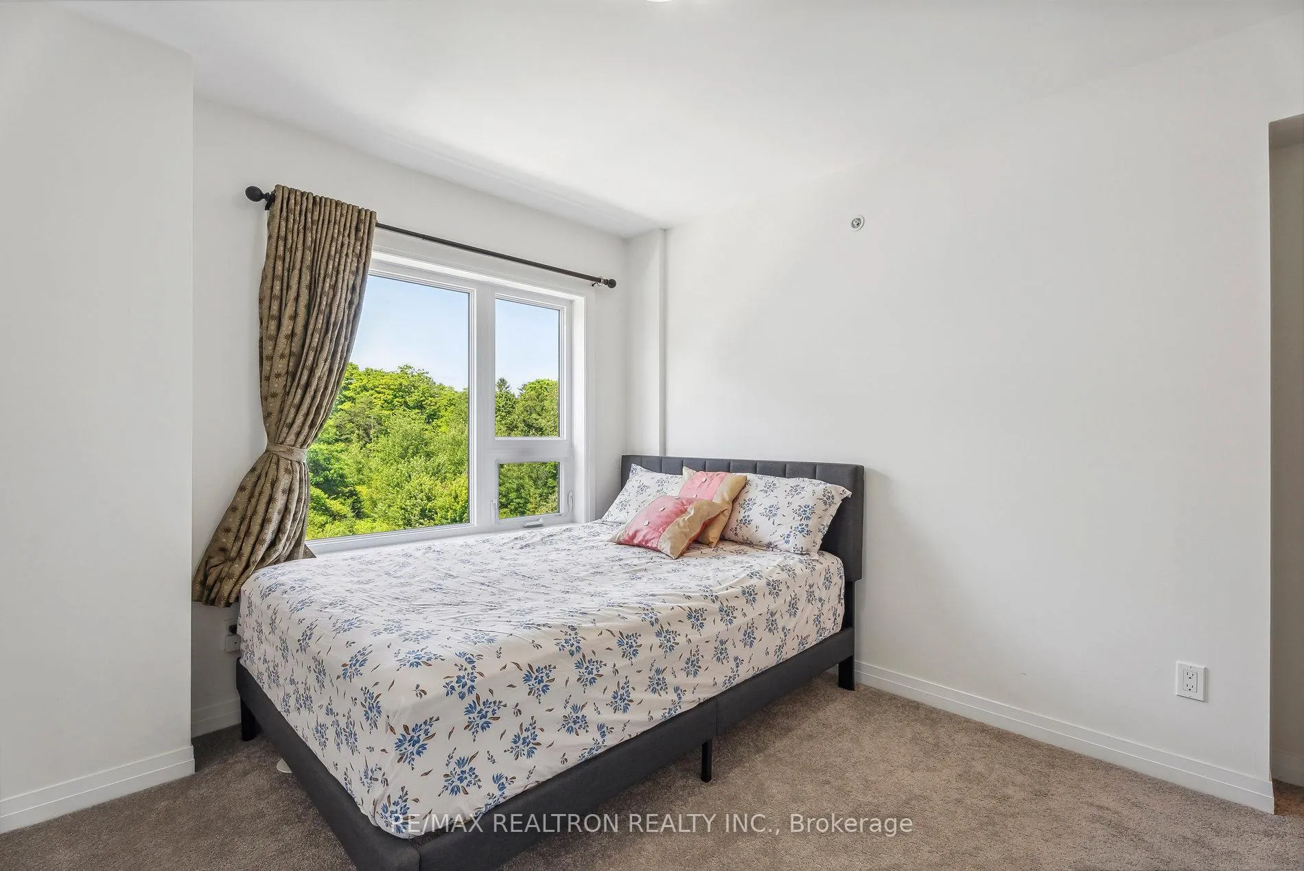 Photo 21 of Unit 911, 2635 William Jackson Drive, Pickering, Duffin Heights — HOMEH