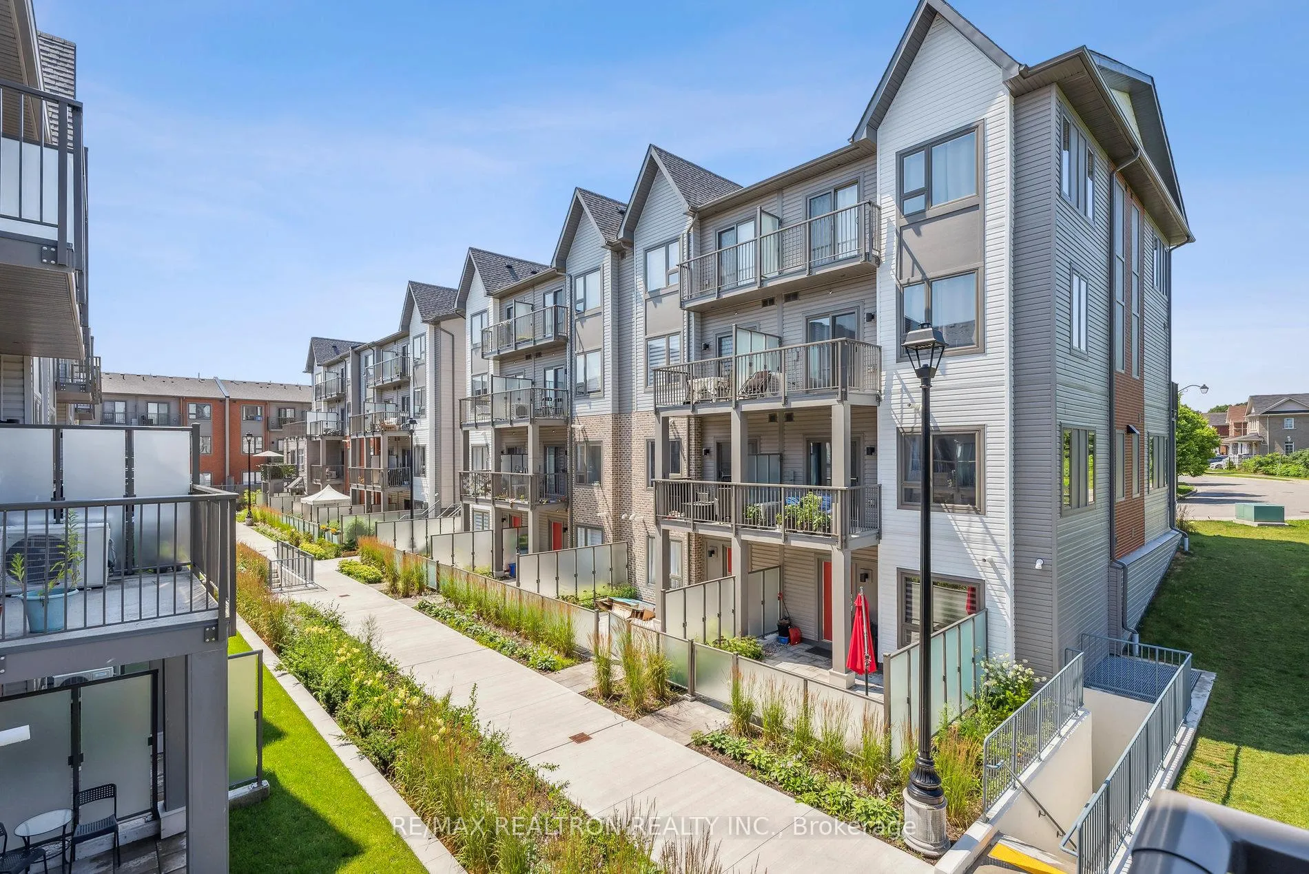 Photo 36 of Unit 911, 2635 William Jackson Drive, Pickering, Duffin Heights — HOMEH