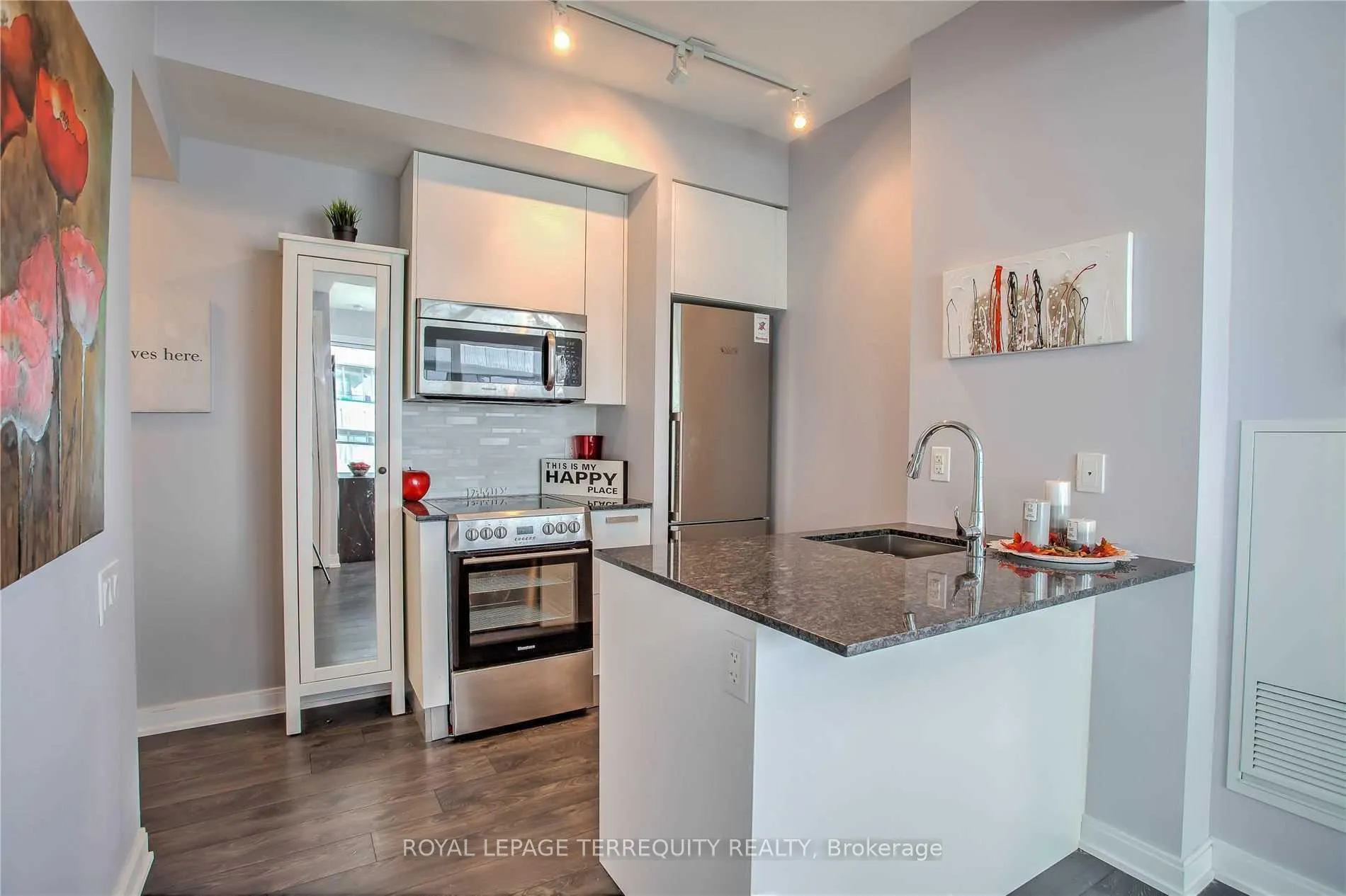 Photo 7 of Unit 4508, 42 Charles Street E, Toronto, Church-Yonge Corridor — HOMEH