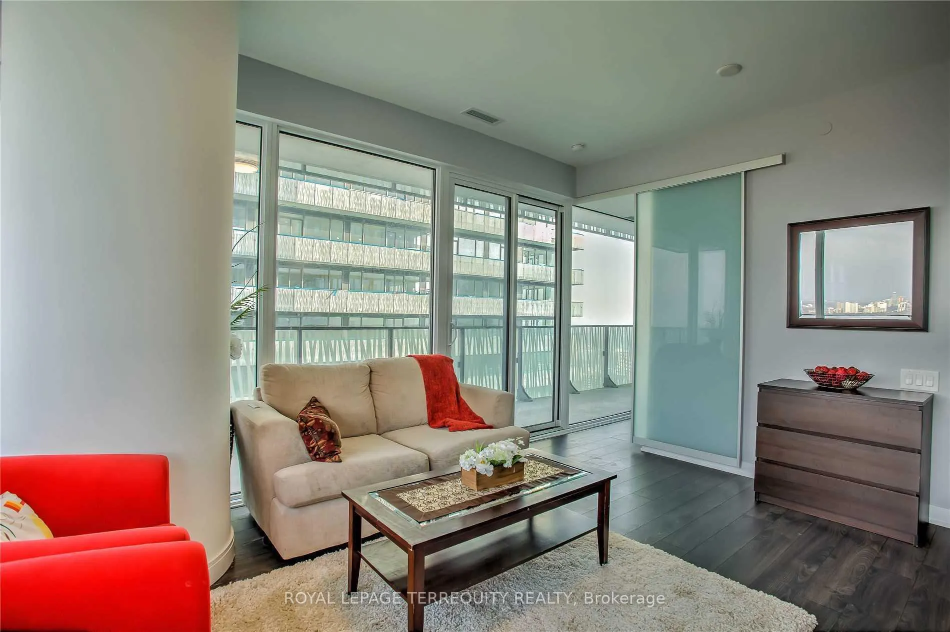 Photo 12 of Unit 4508, 42 Charles Street E, Toronto, Church-Yonge Corridor — HOMEH