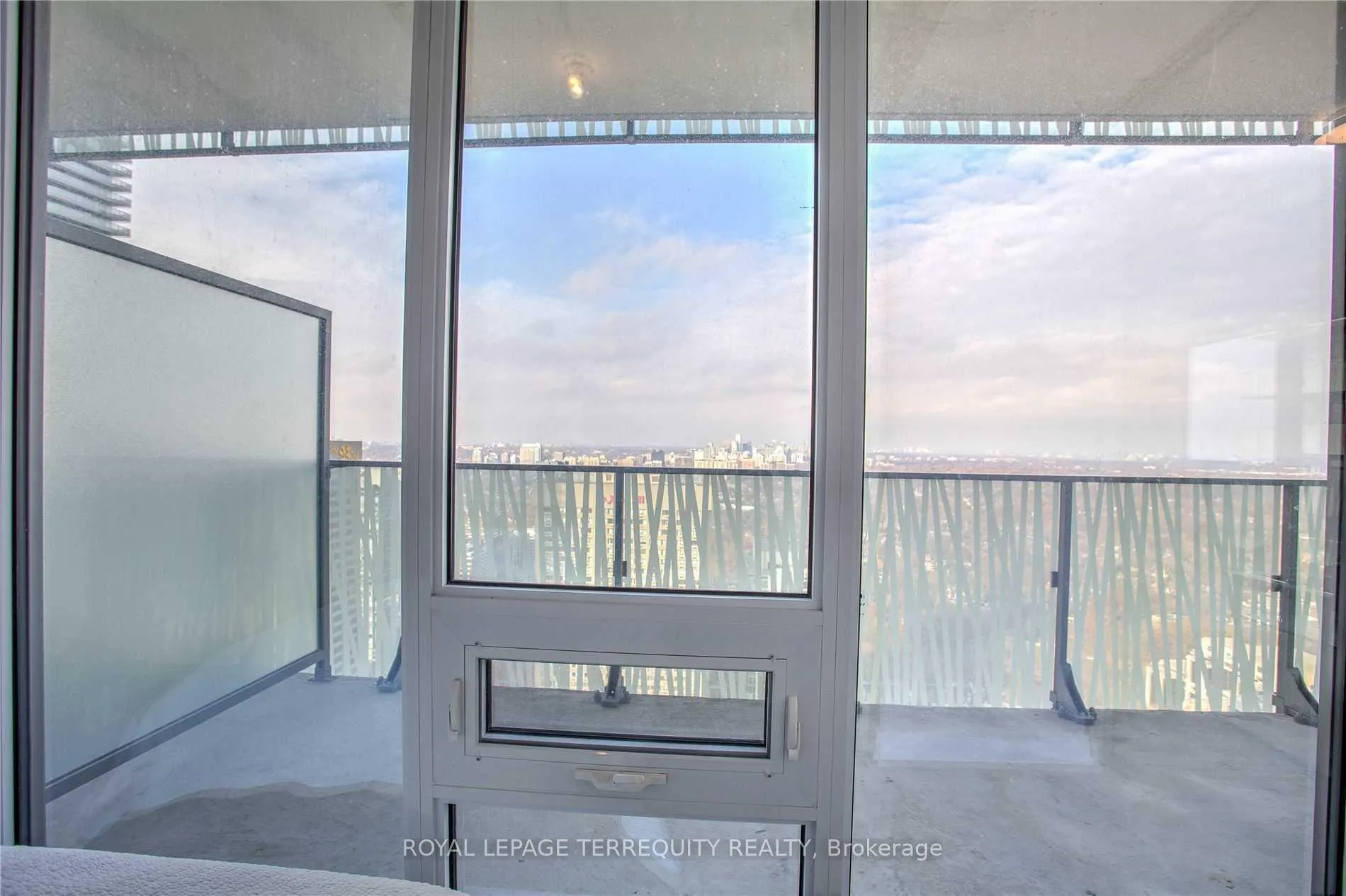 Photo 23 of Unit 4508, 42 Charles Street E, Toronto, Church-Yonge Corridor — HOMEH