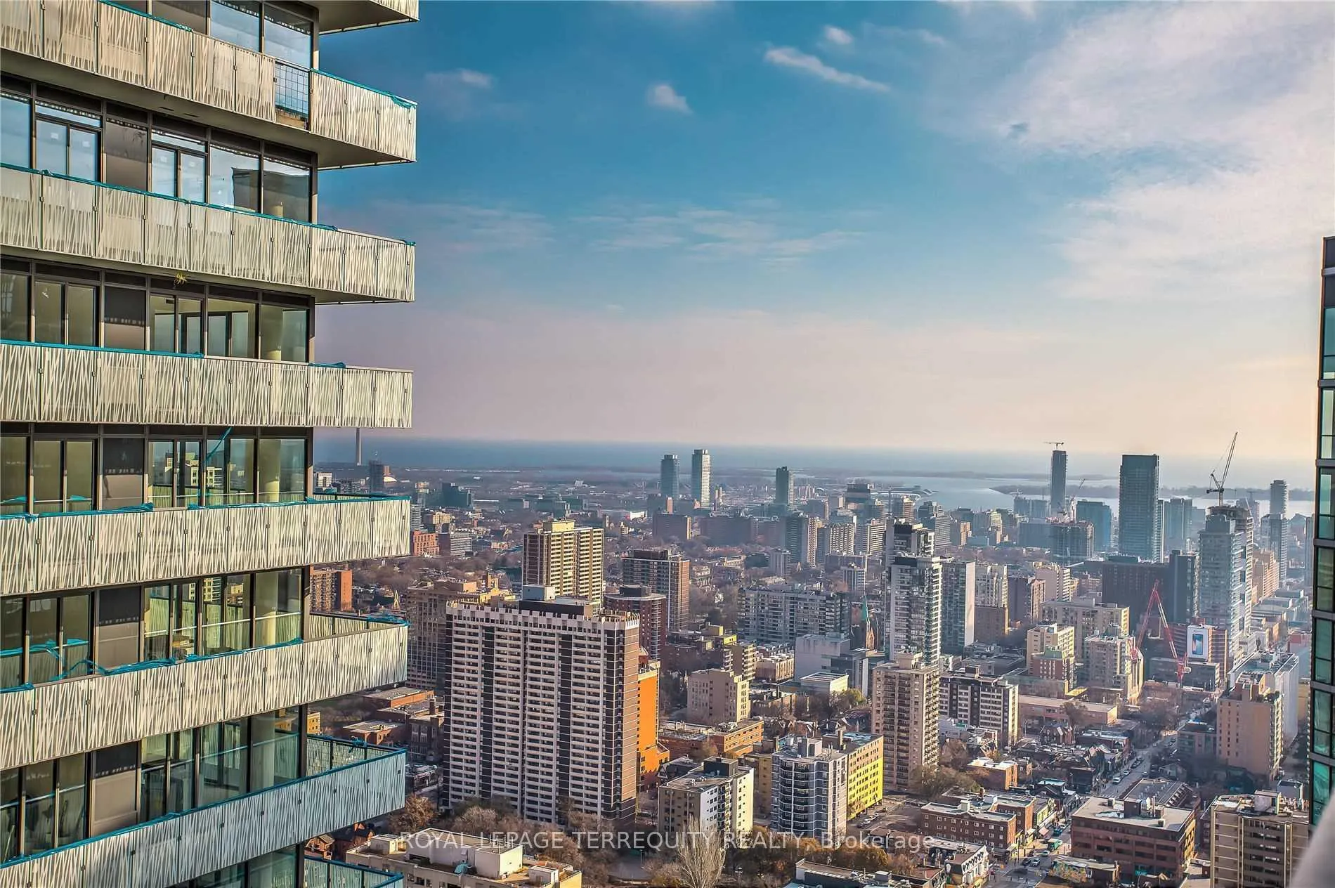 Photo 29 of Unit 4508, 42 Charles Street E, Toronto, Church-Yonge Corridor — HOMEH