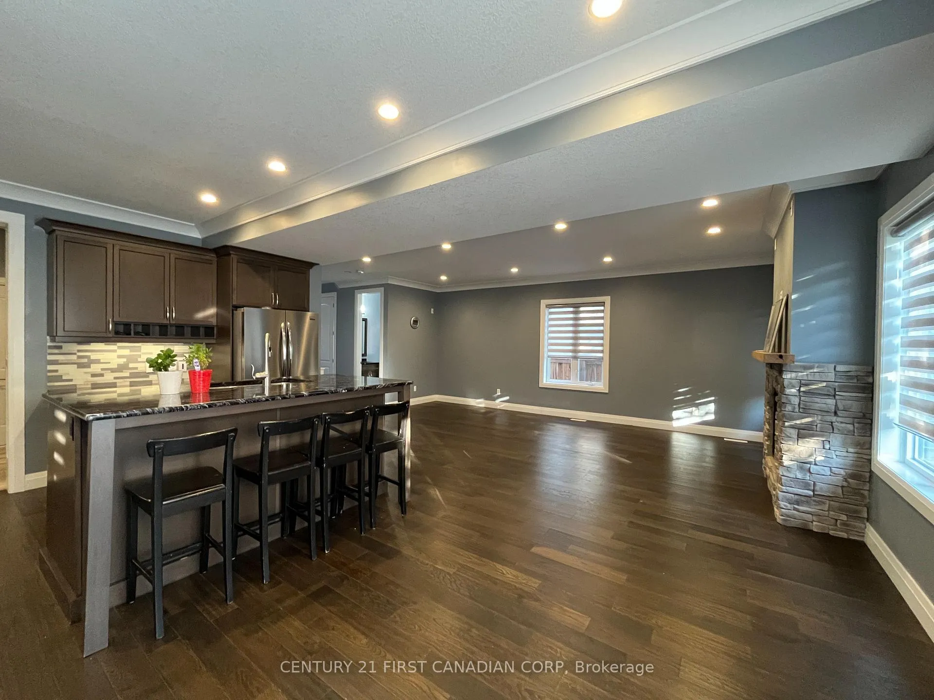 Photo 10 of Unit 33, 41 Earlscourt Terrace, Middlesex Centre, Kilworth — HOMEH