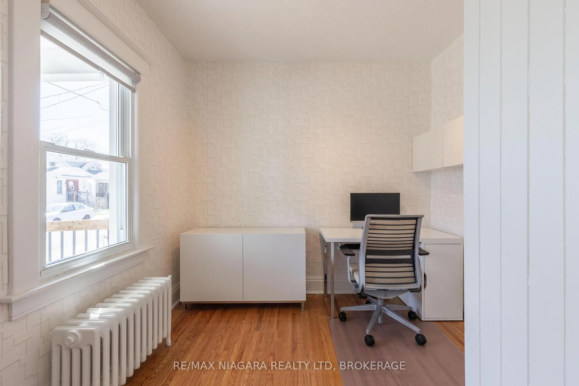 Photo 14 of 25 Wilson Street, St. Catharines, Downtown — HOMEH