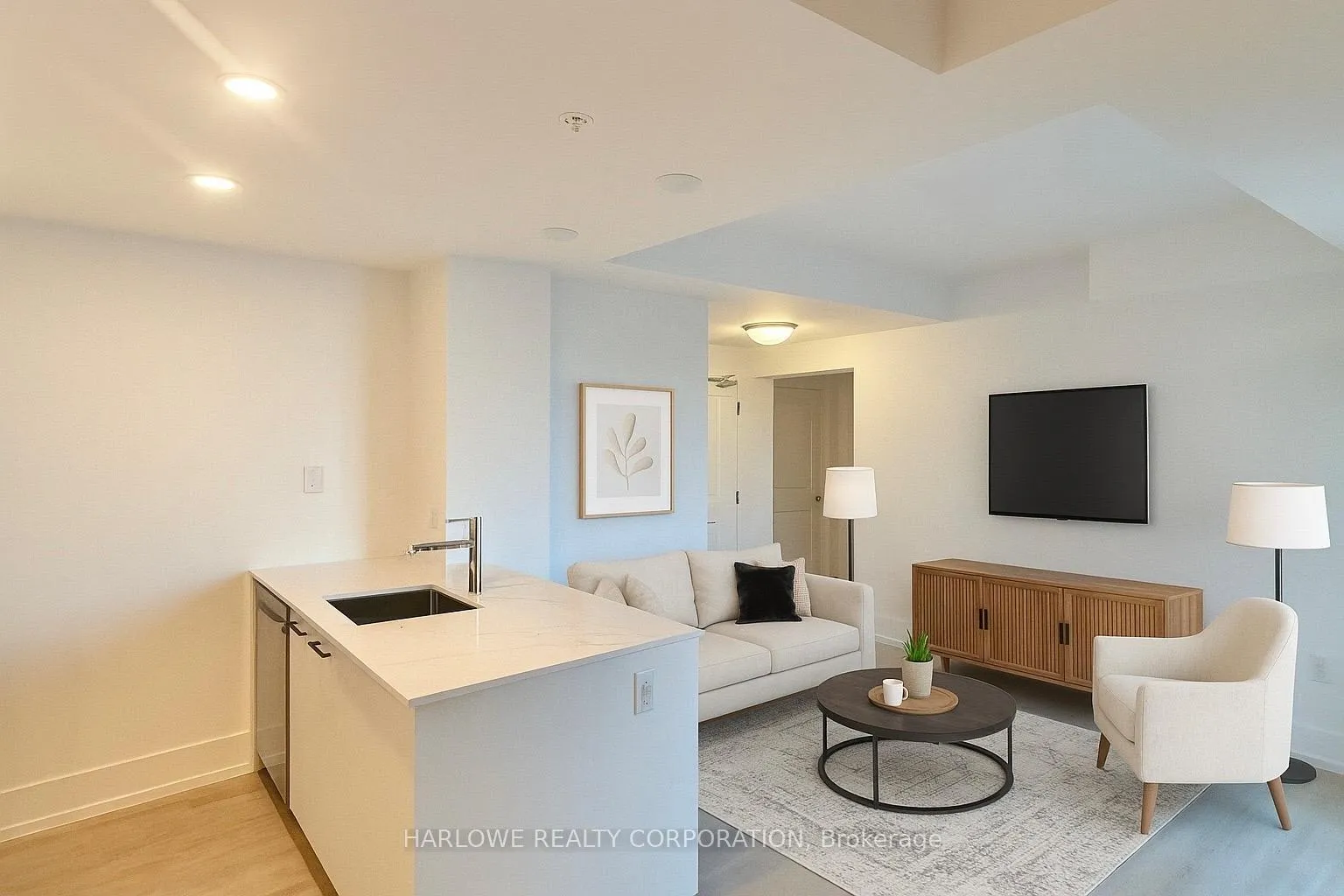 Photo 5 of Unit 910, 206 King Street W, Hamilton, Central — HOMEH