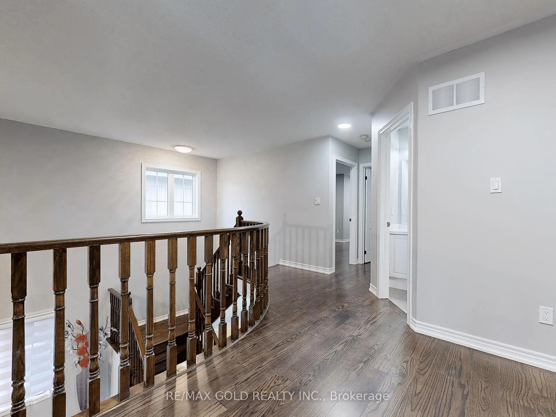 Photo 20 of 53 Muzzo Drive, Brampton, Sandringham-Wellington — HOMEH