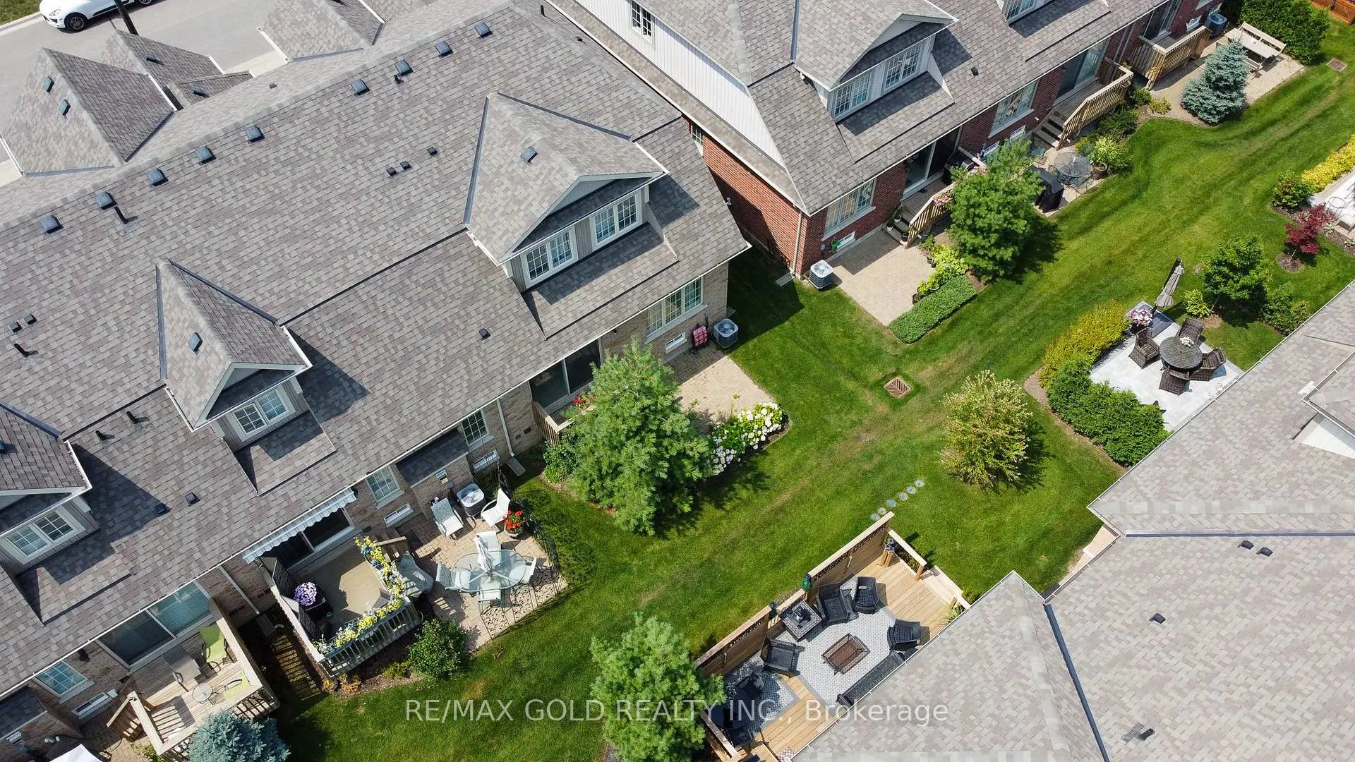 Photo 36 of 53 Muzzo Drive, Brampton, Sandringham-Wellington — HOMEH