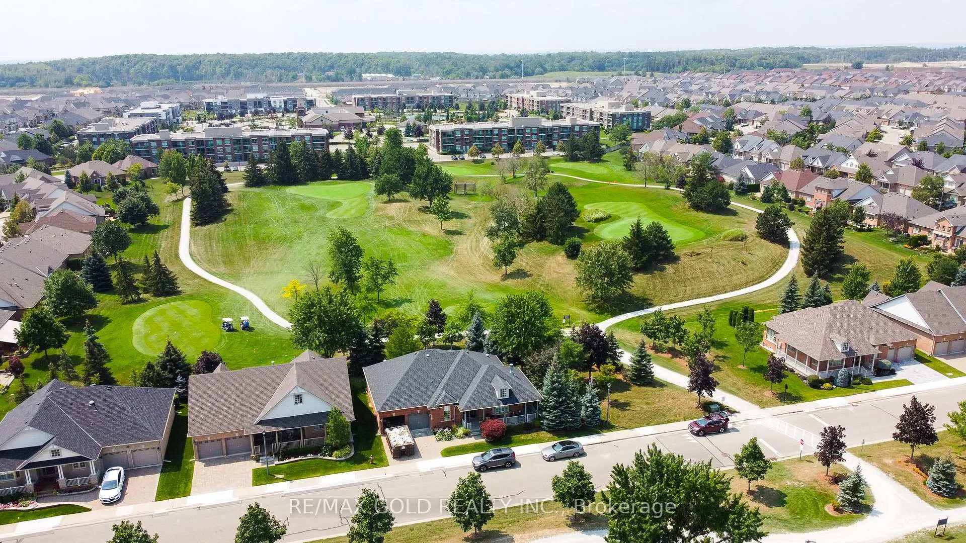 Photo 43 of 53 Muzzo Drive, Brampton, Sandringham-Wellington — HOMEH