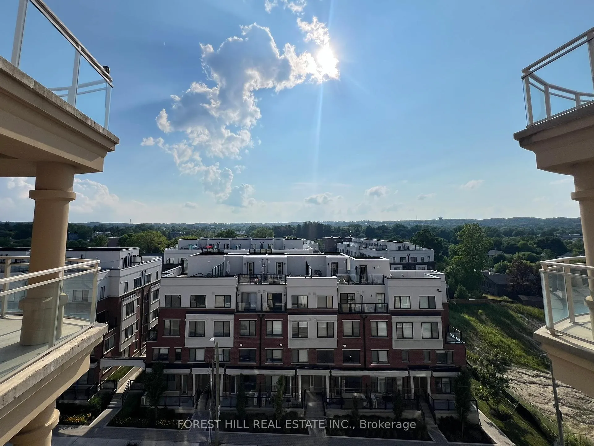 Photo 16 of Unit 604B, 15277 Yonge Street, Aurora, Aurora Village — HOMEH