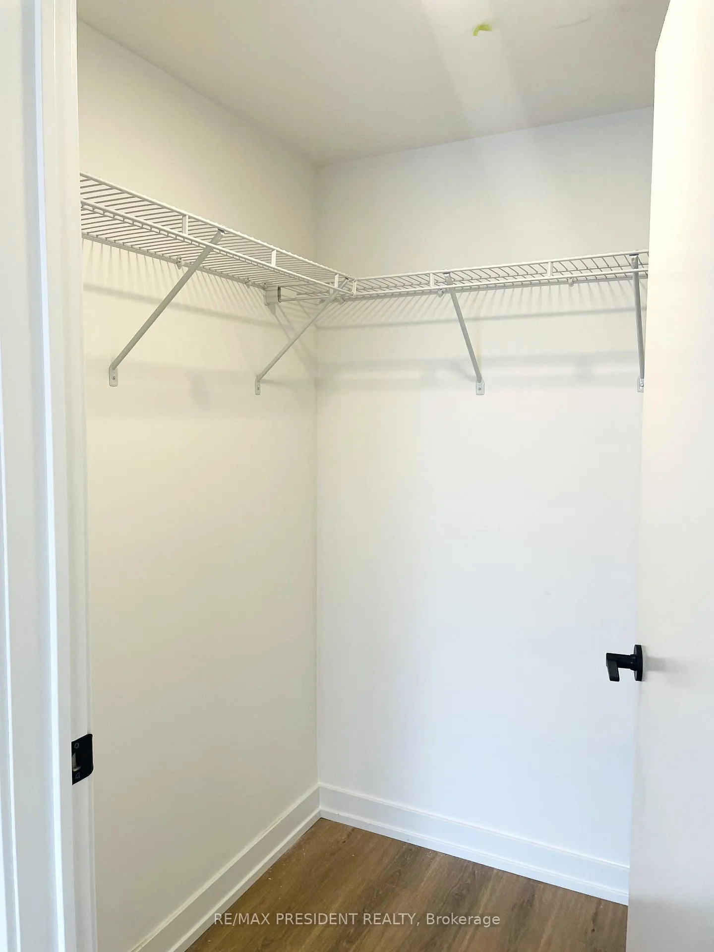 Photo 19 of Unit 9, 20 Lagerfeld Drive, Brampton, Northwest Brampton — HOMEH
