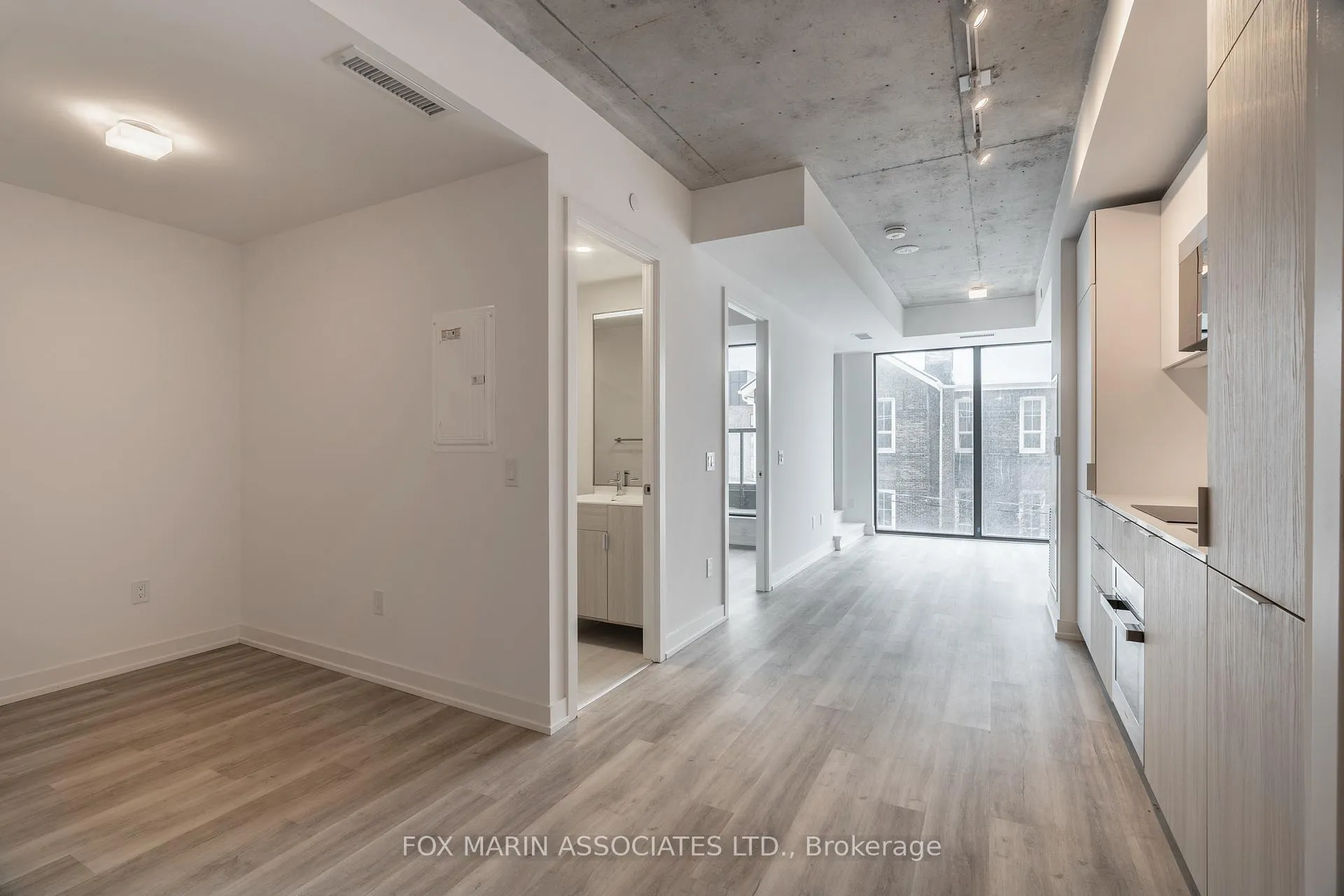 Photo 2 of Unit 213, 28 Eastern Avenue, Toronto, Moss Park — HOMEH