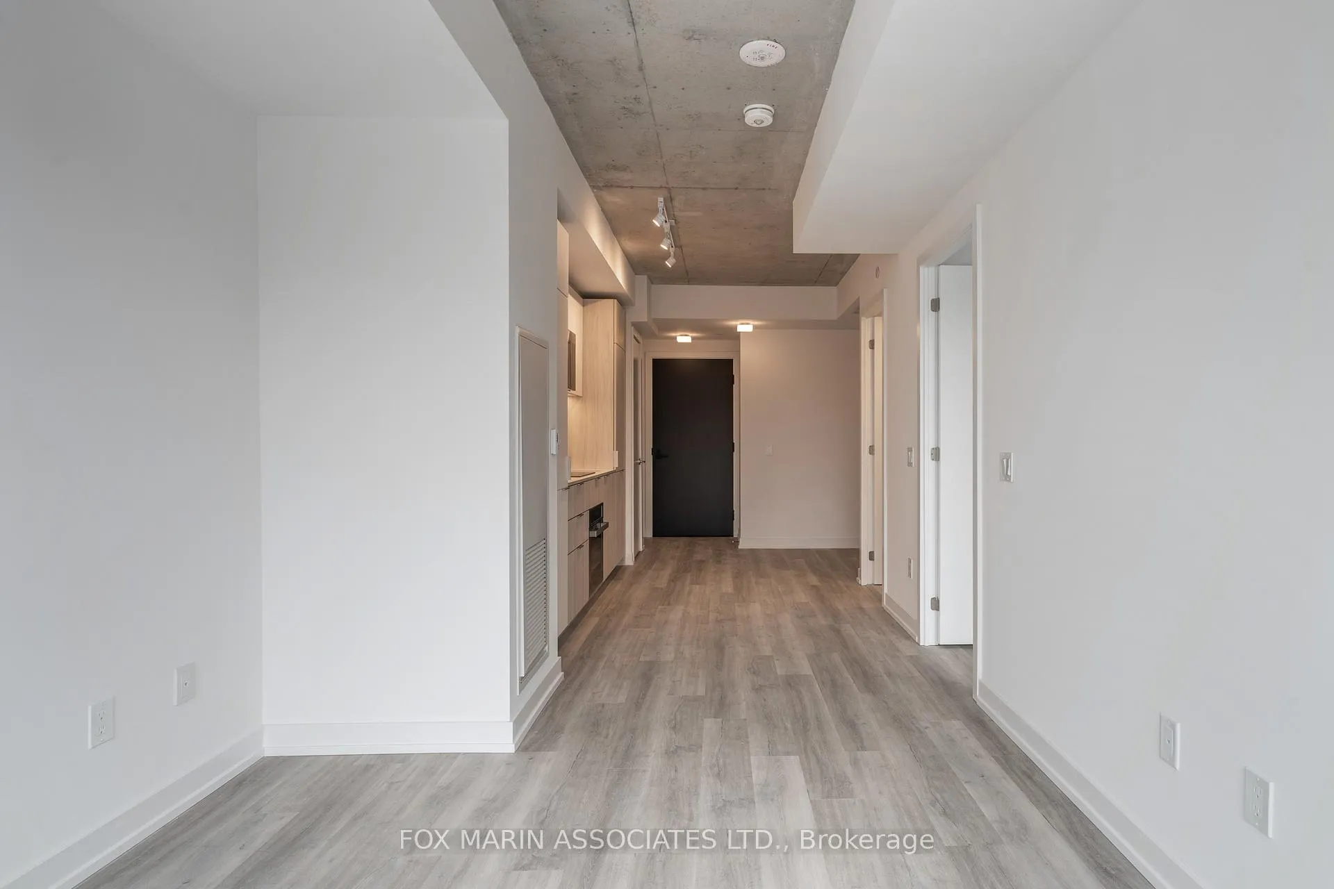 Photo 5 of Unit 213, 28 Eastern Avenue, Toronto, Moss Park — HOMEH
