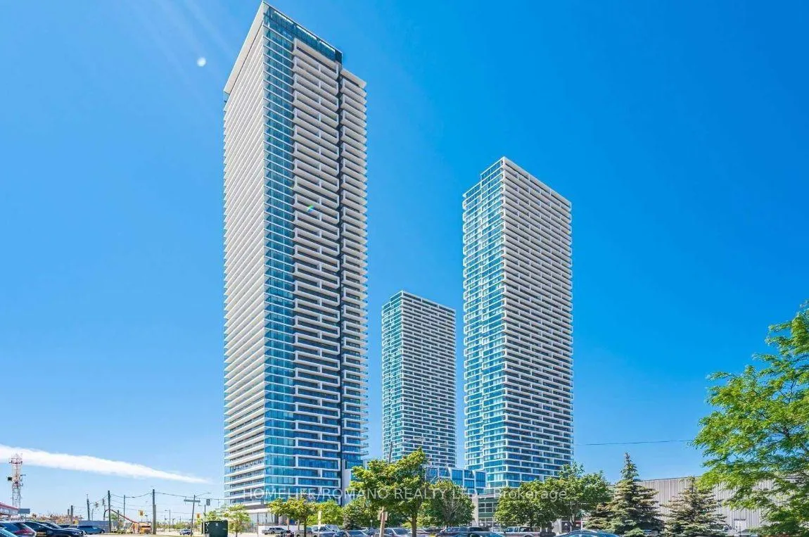 Front of Unit 4511, 950 Portage Parkway