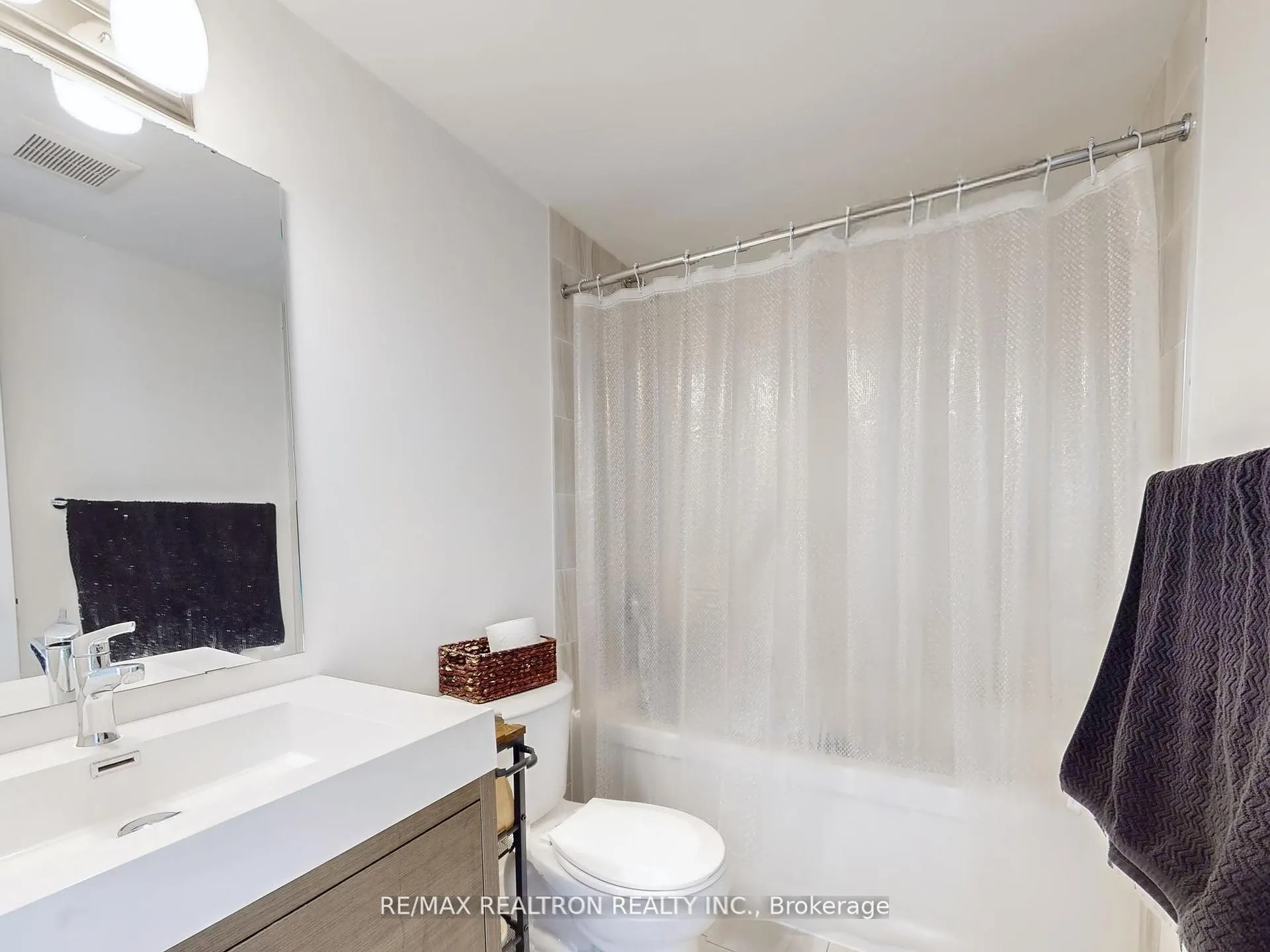 Photo 35 of Unit 1103, 1865 Pickering Parkway, Pickering, Town Centre — HOMEH