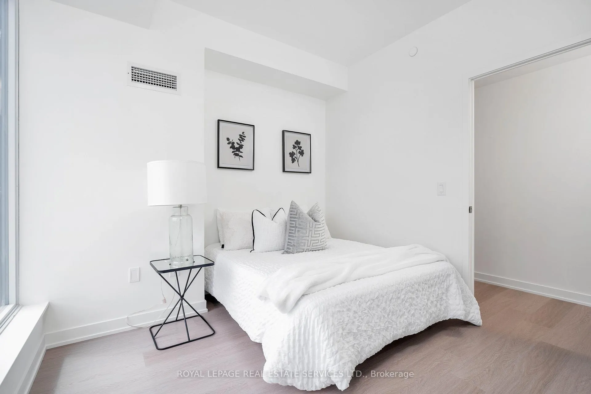 Photo 16 of Unit 803, 859 The Queensway, Etobicoke, Stonegate-Queensway — HOMEH