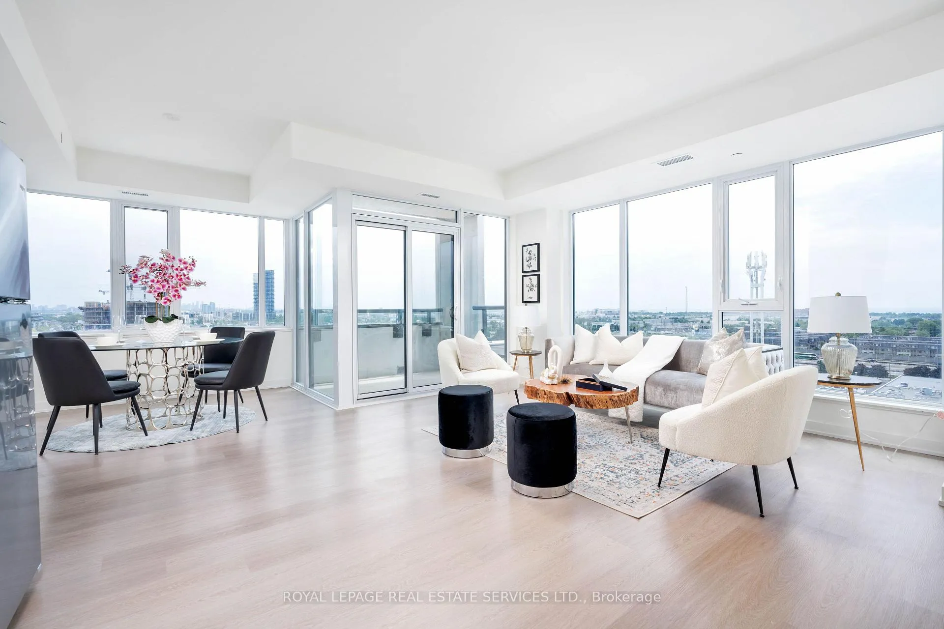 Photo 22 of Unit 803, 859 The Queensway, Etobicoke, Stonegate-Queensway — HOMEH