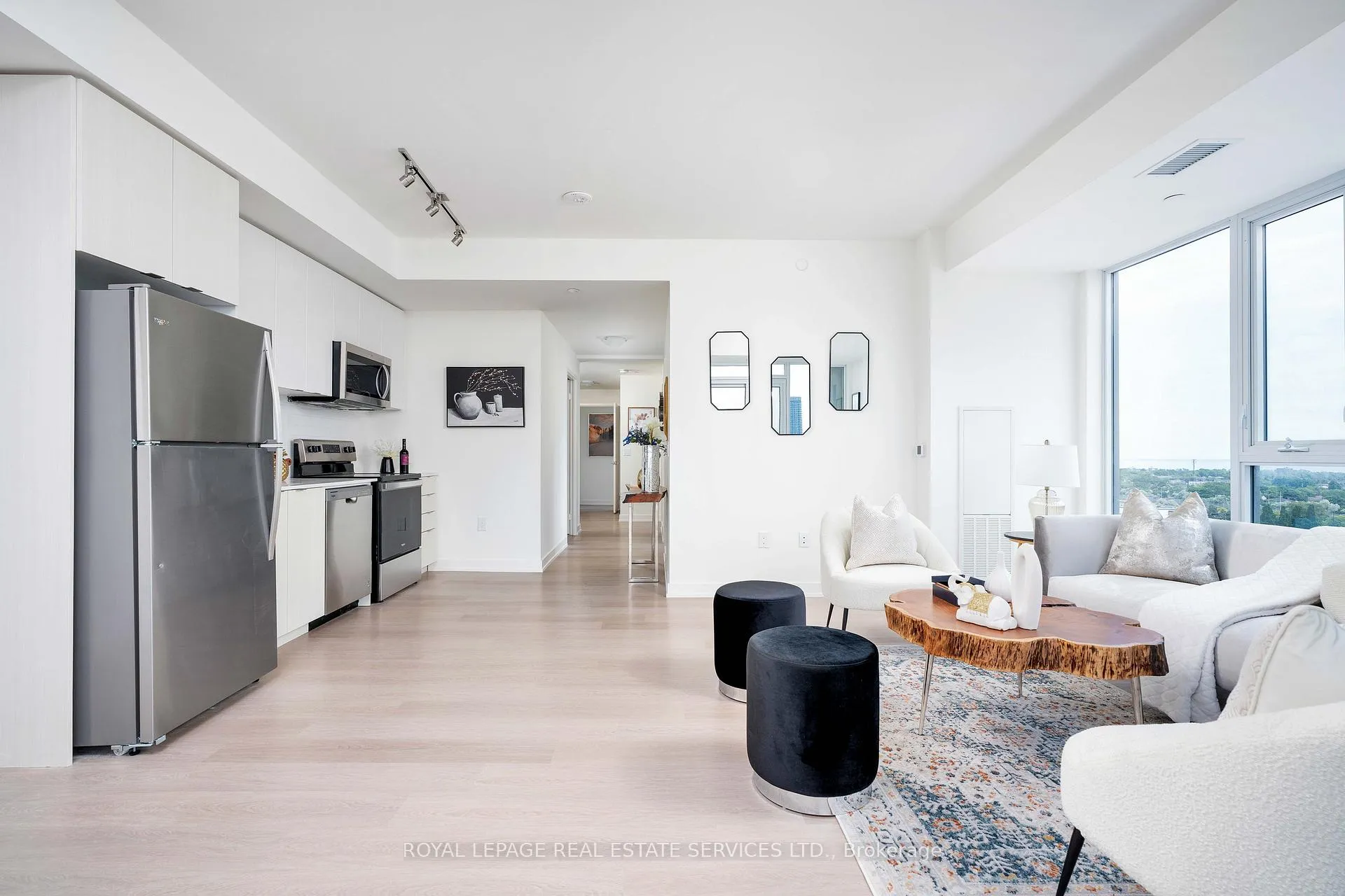 Photo 29 of Unit 803, 859 The Queensway, Etobicoke, Stonegate-Queensway — HOMEH