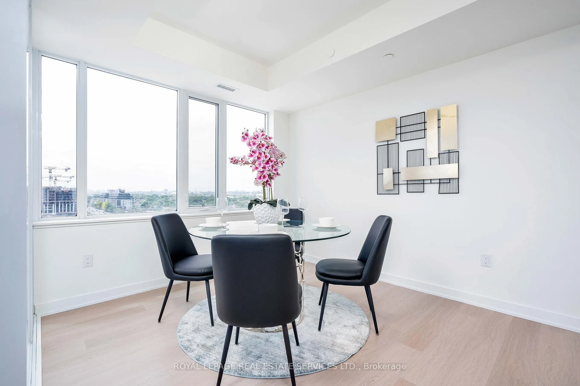 Photo 31 of Unit 803, 859 The Queensway, Etobicoke, Stonegate-Queensway — HOMEH