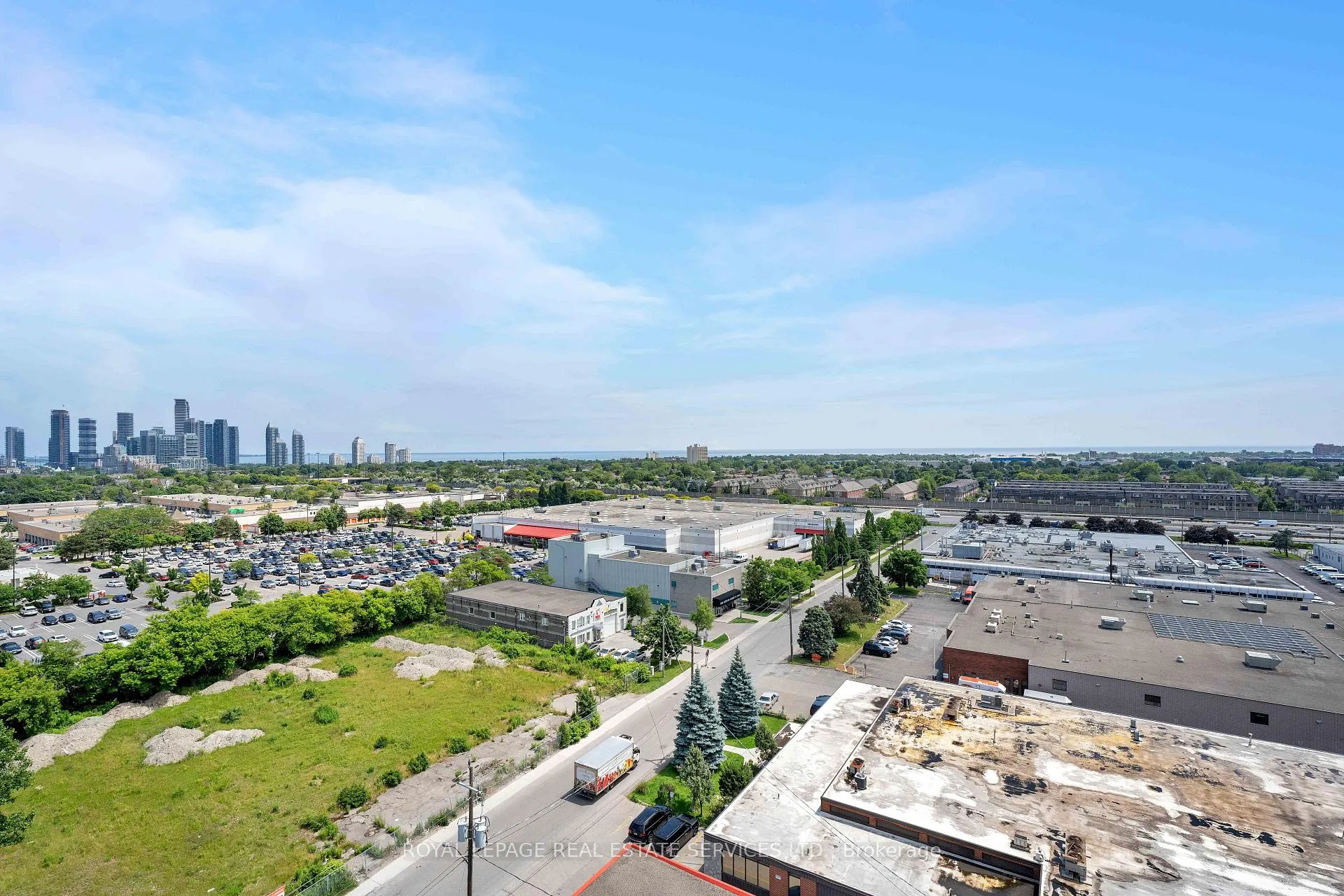 Photo 35 of Unit 803, 859 The Queensway, Etobicoke, Stonegate-Queensway — HOMEH