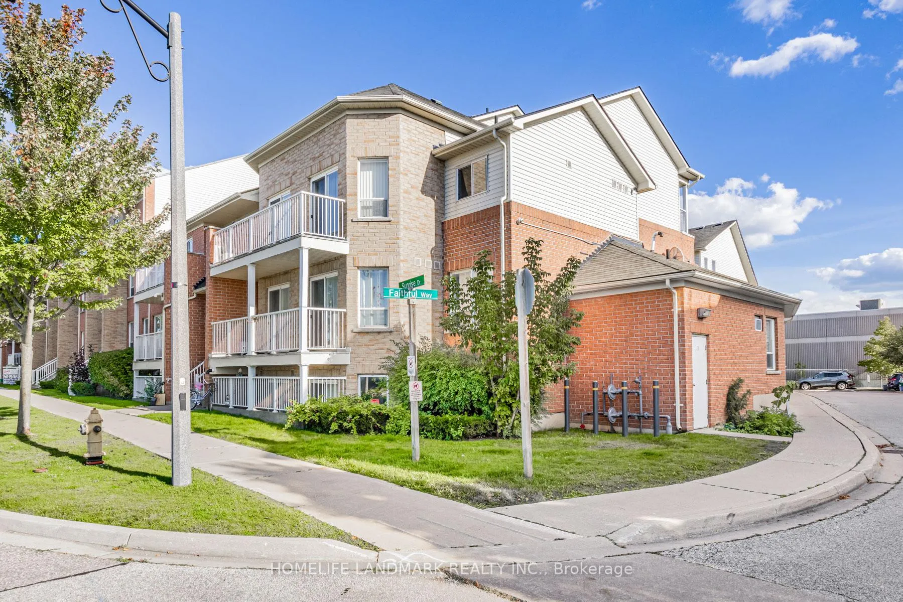 Photo 1 of 85 Sunrise Drive, Markham, Milliken Mills East — HOMEH